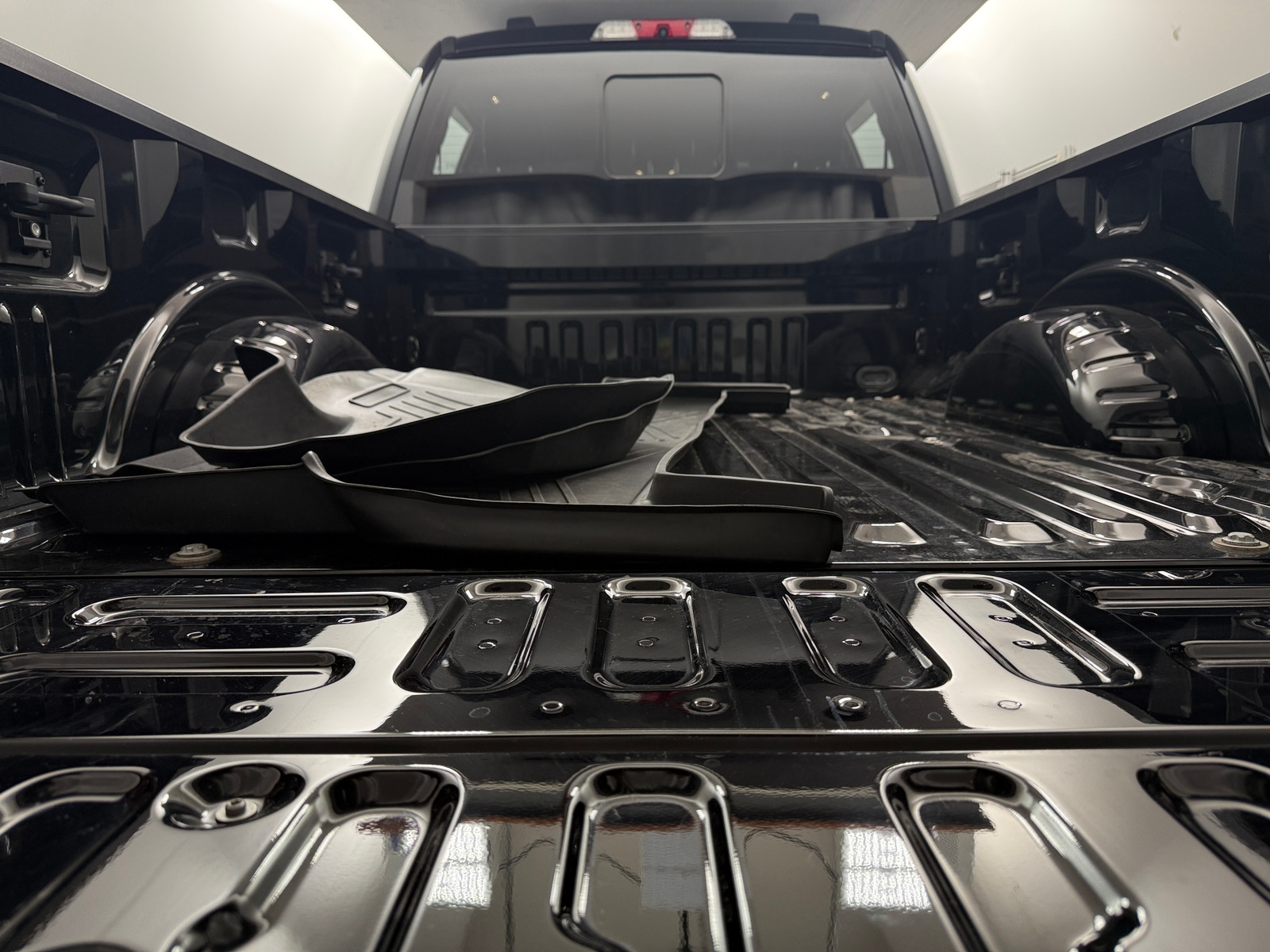 Thumbnail: 2022 Ford Econoline - 6