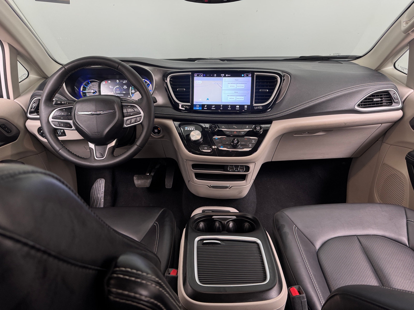 Thumbnail: 2024 Chrysler Pacifica - 2
