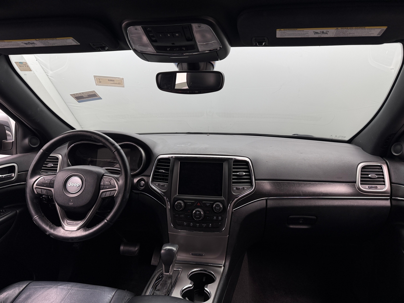 Thumbnail: 2018 Jeep Grand Cherokee - 3
