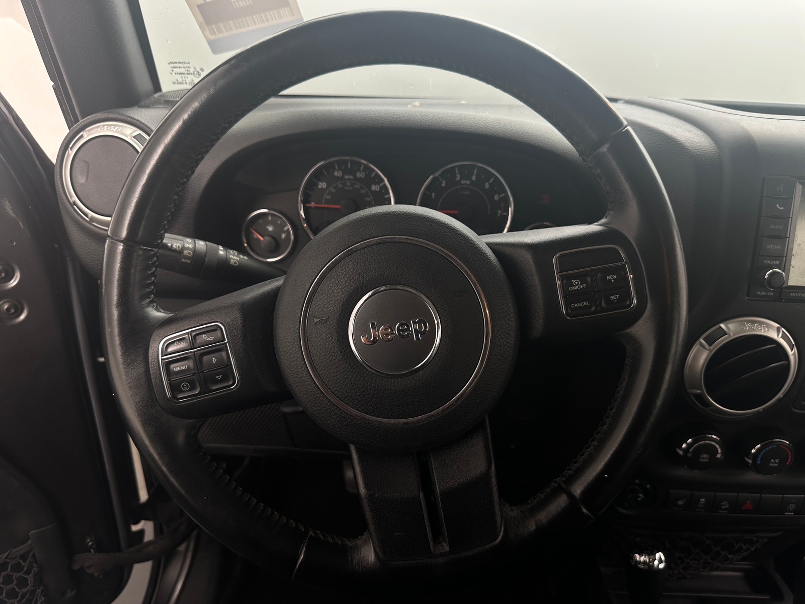 Thumbnail: 2017 Jeep Wrangler - 5