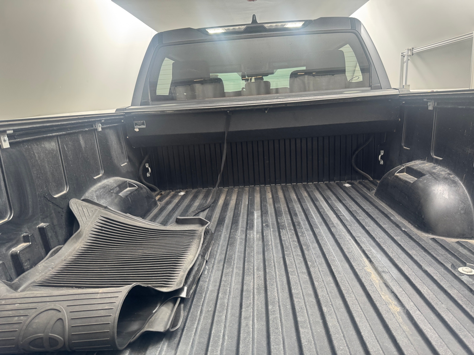 Thumbnail: 2023 Toyota Tundra - 7