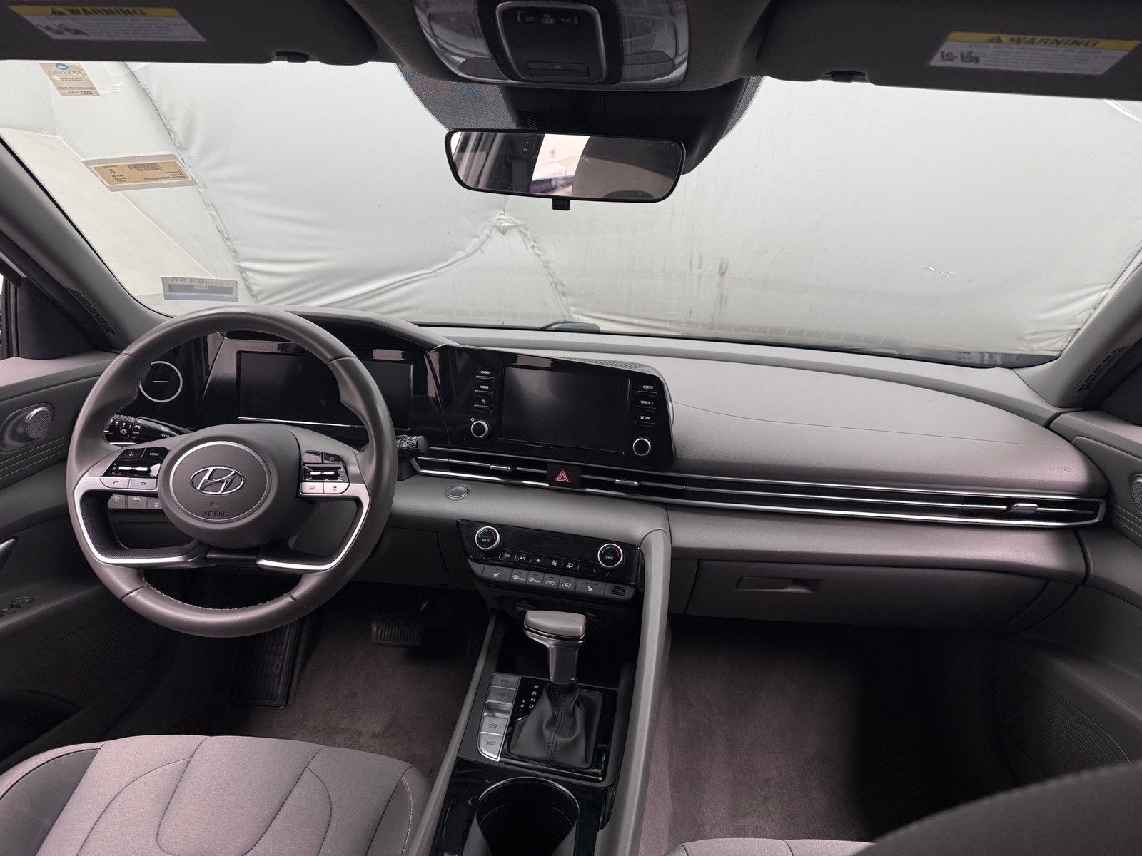 Thumbnail: 2021 Hyundai Elantra - 3