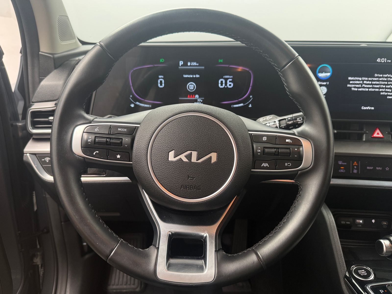 Thumbnail: 2023 Kia Sportage - 4