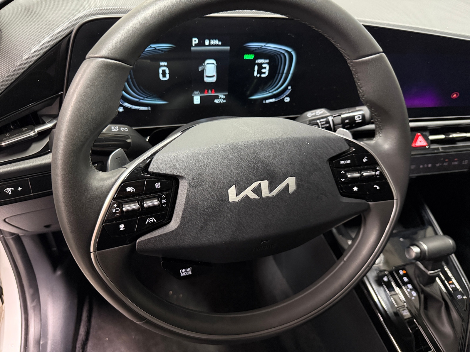 Thumbnail: 2025 Kia Niro - 5