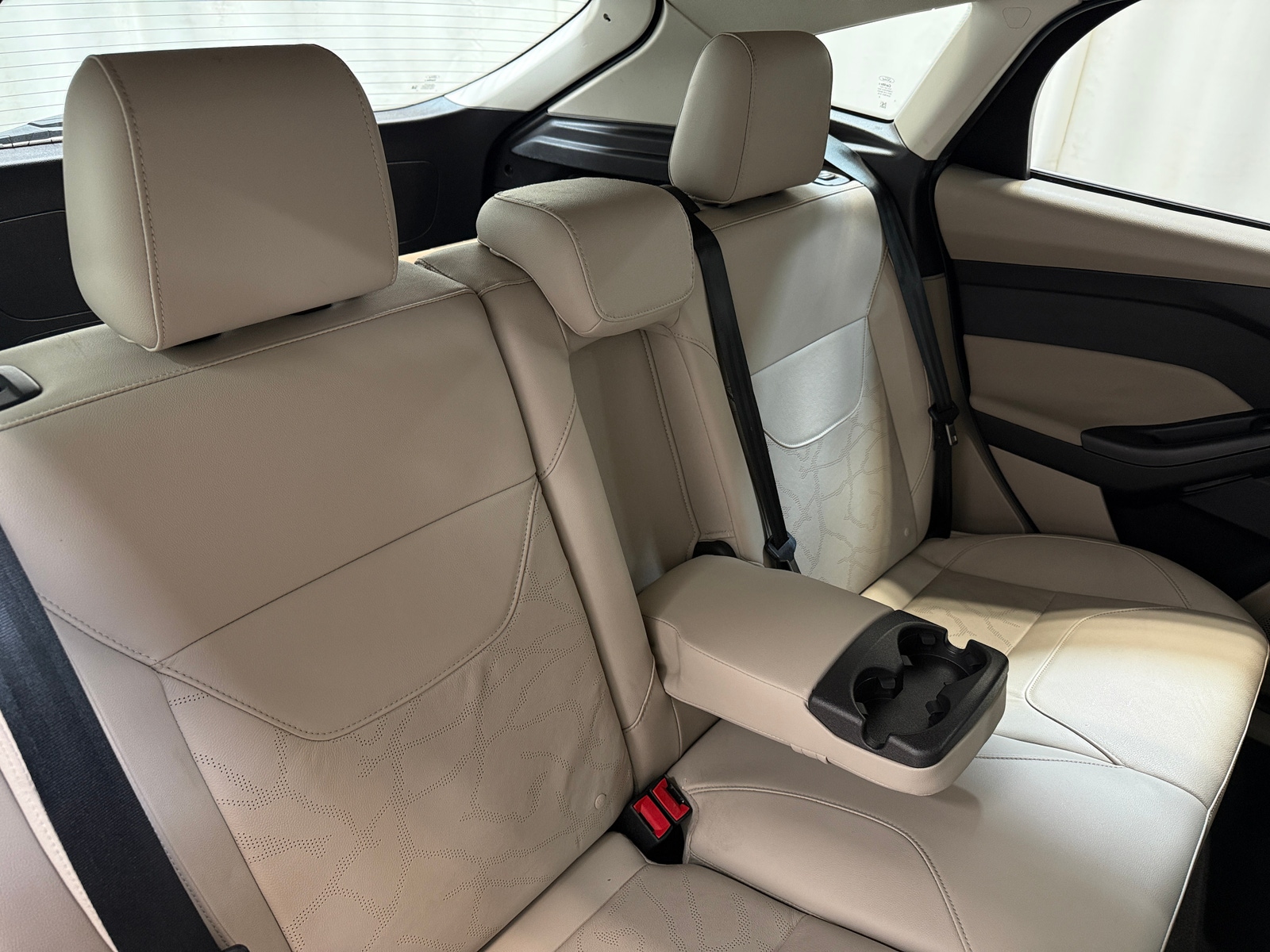 Thumbnail: 2015 Ford Focus - 5
