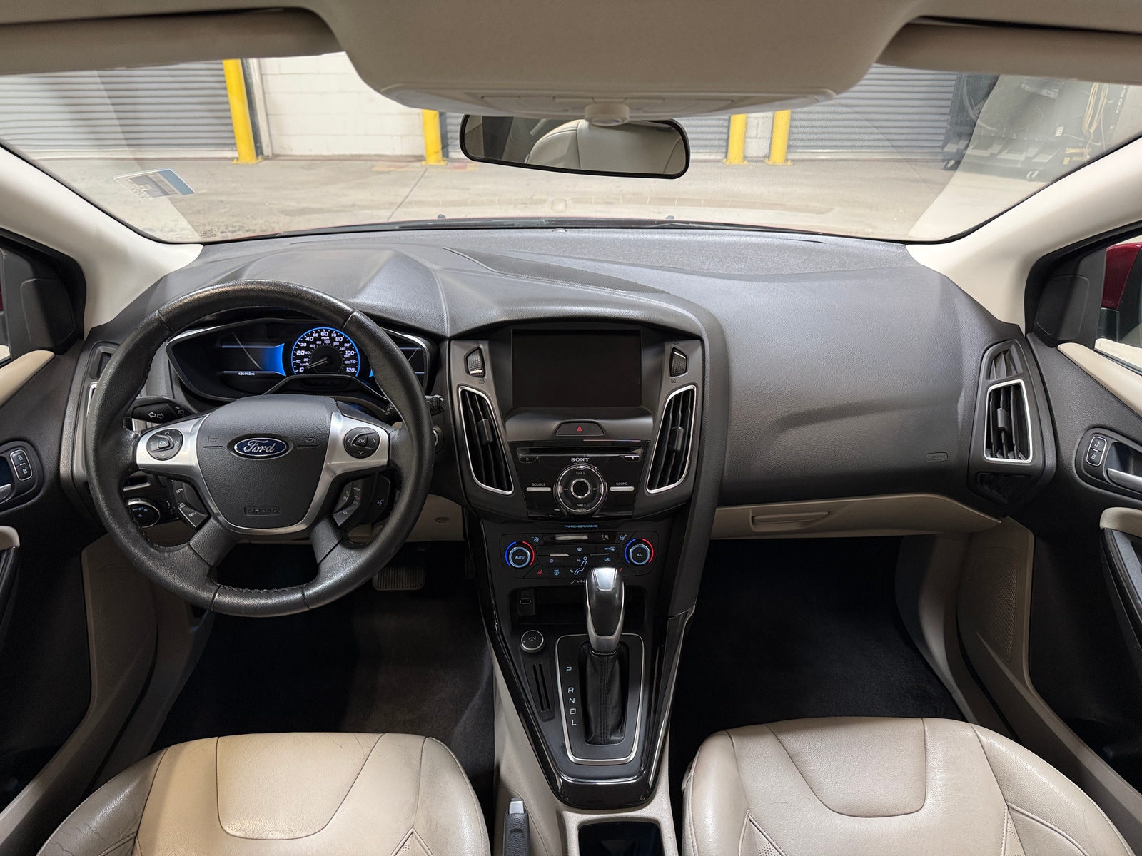 Thumbnail: 2015 Ford Focus - 2