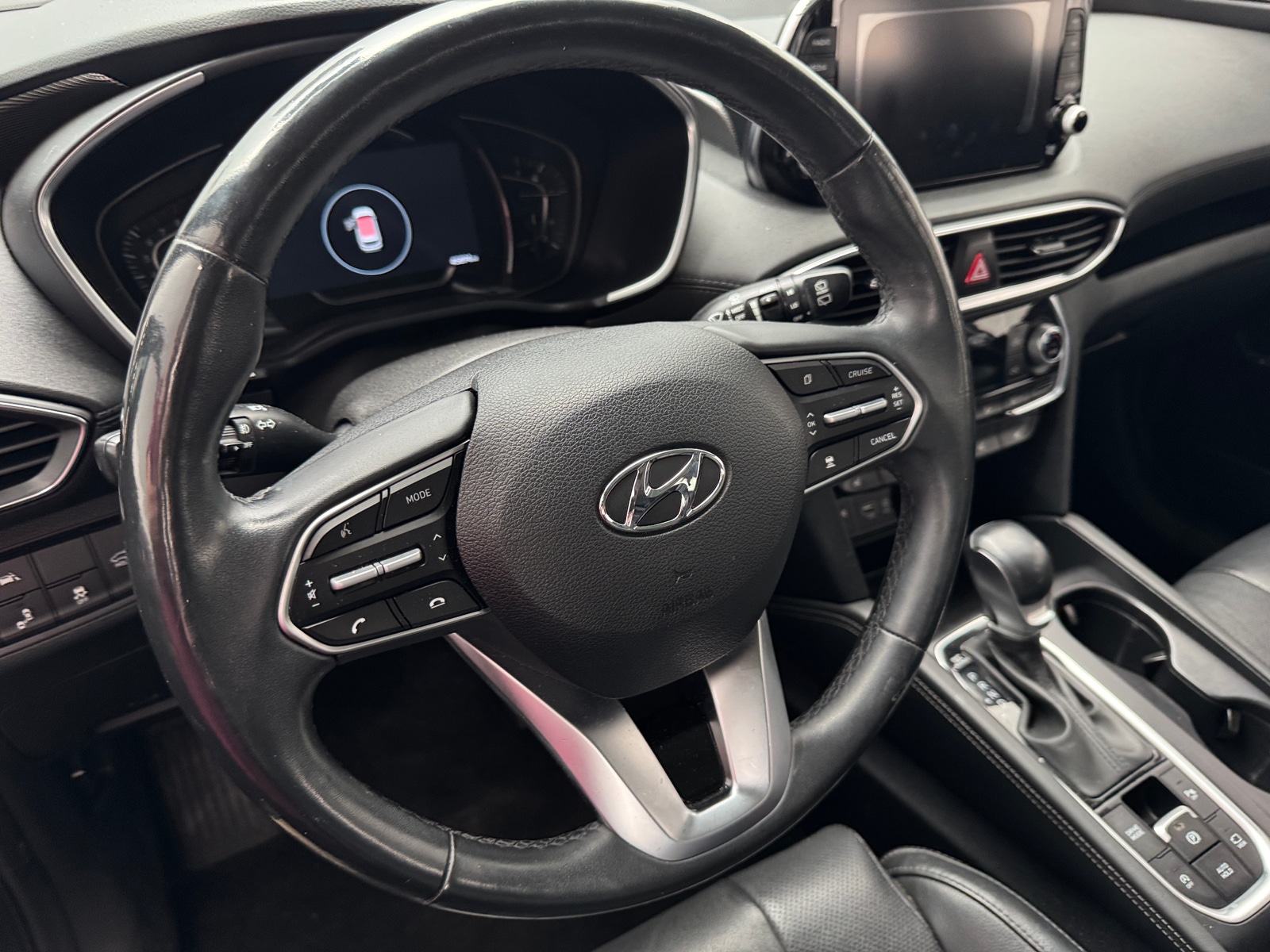 Thumbnail: 2019 Hyundai Santa Fe - 4