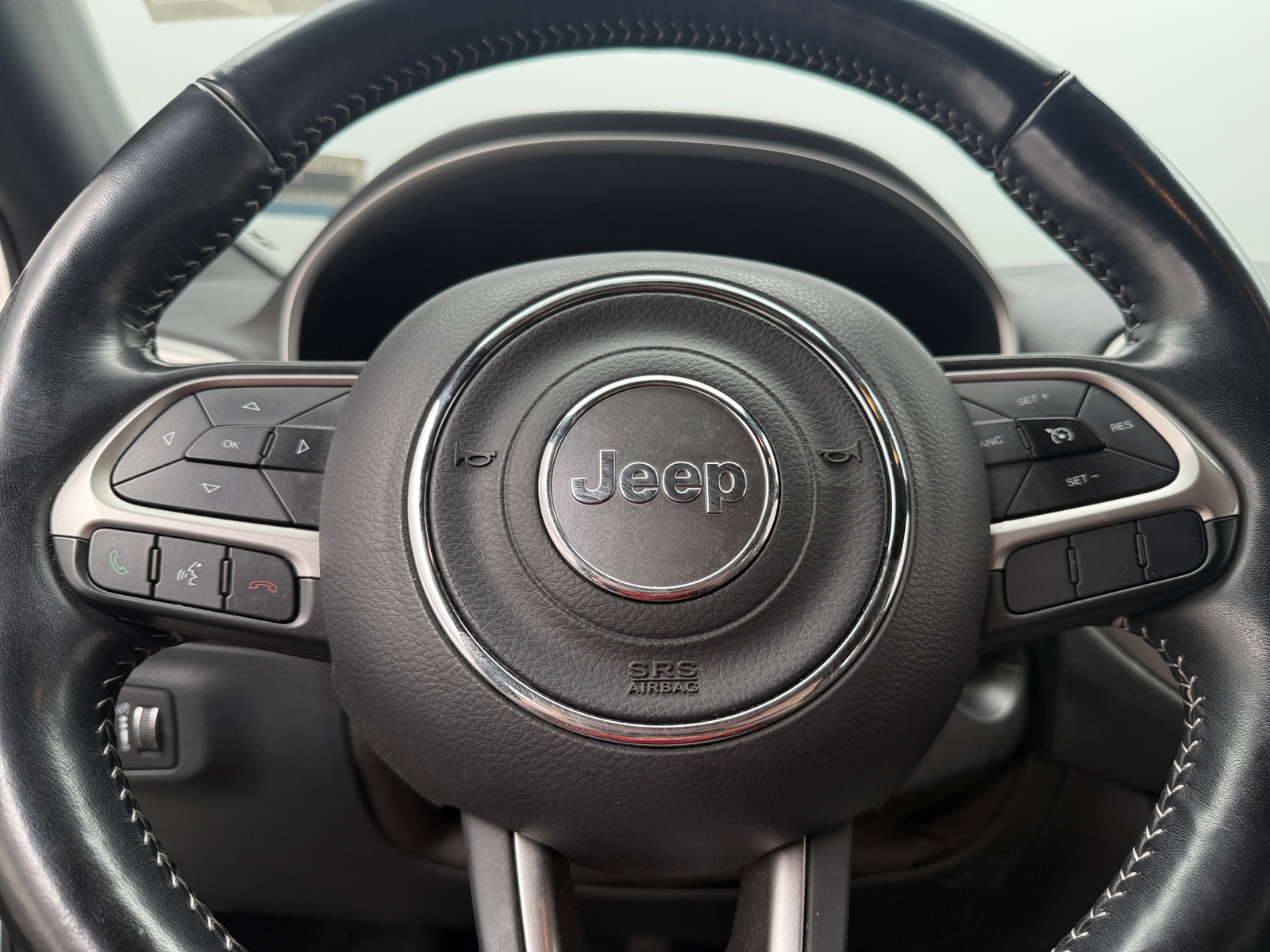 Thumbnail: 2021 Jeep Compass - 4