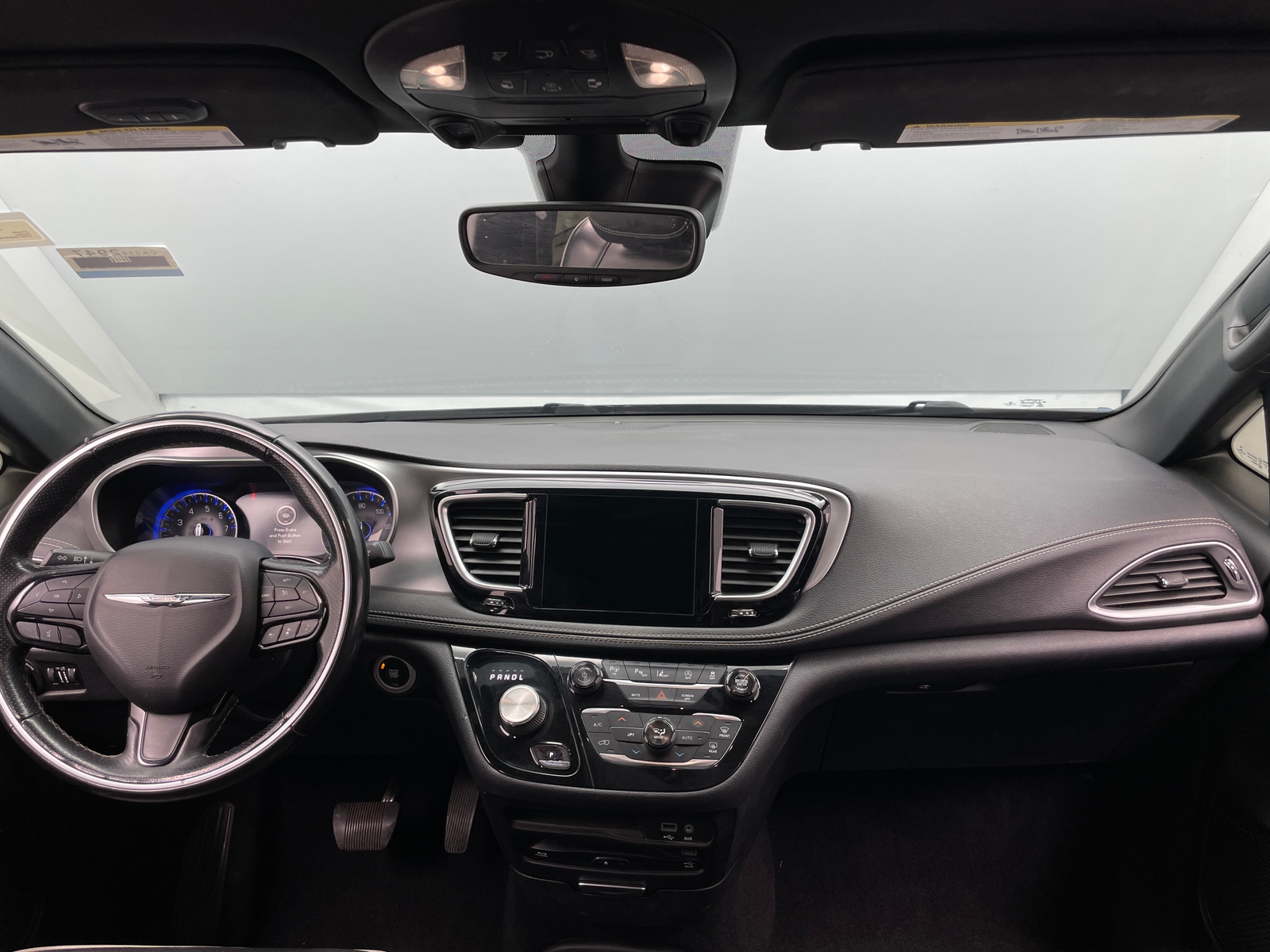 Thumbnail: 2018 Chrysler Pacifica - 2