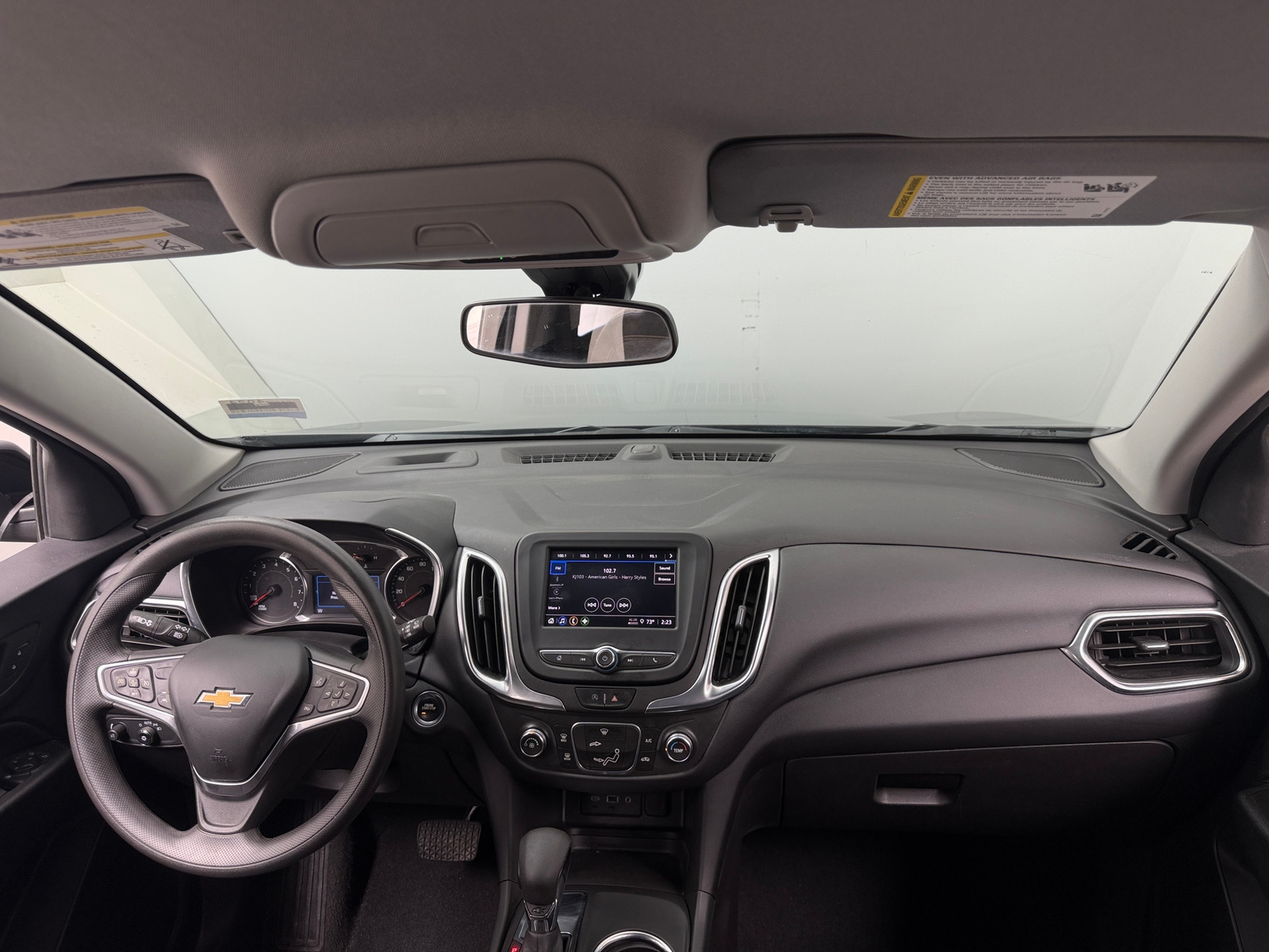 Thumbnail: 2022 Chevrolet Equinox - 3