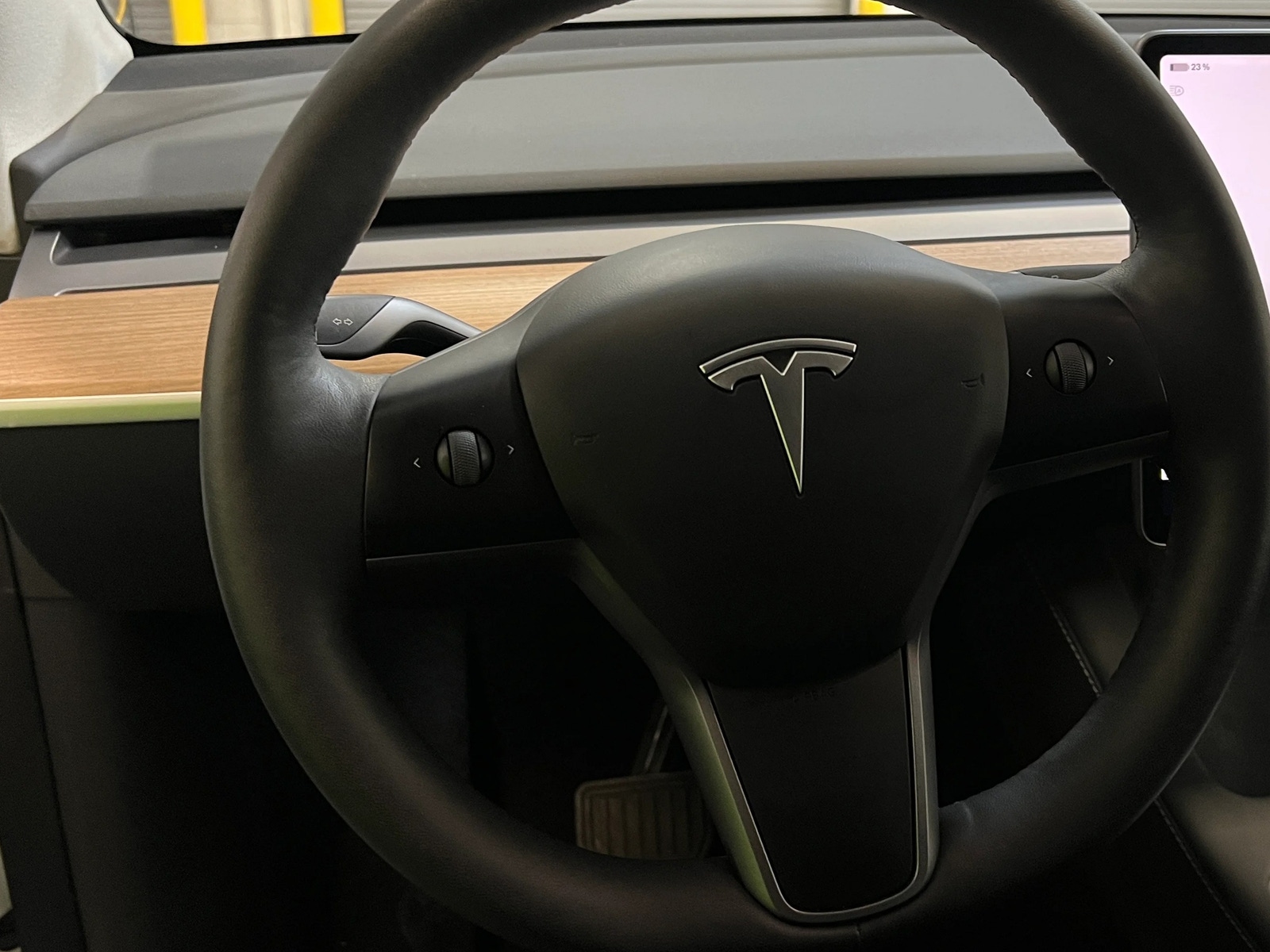 Thumbnail: 2023 Tesla Model Y - 4