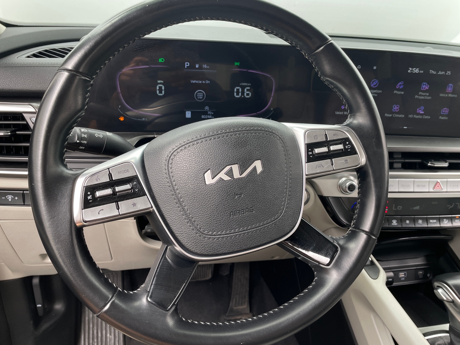 Thumbnail: 2023 Kia Telluride - 4
