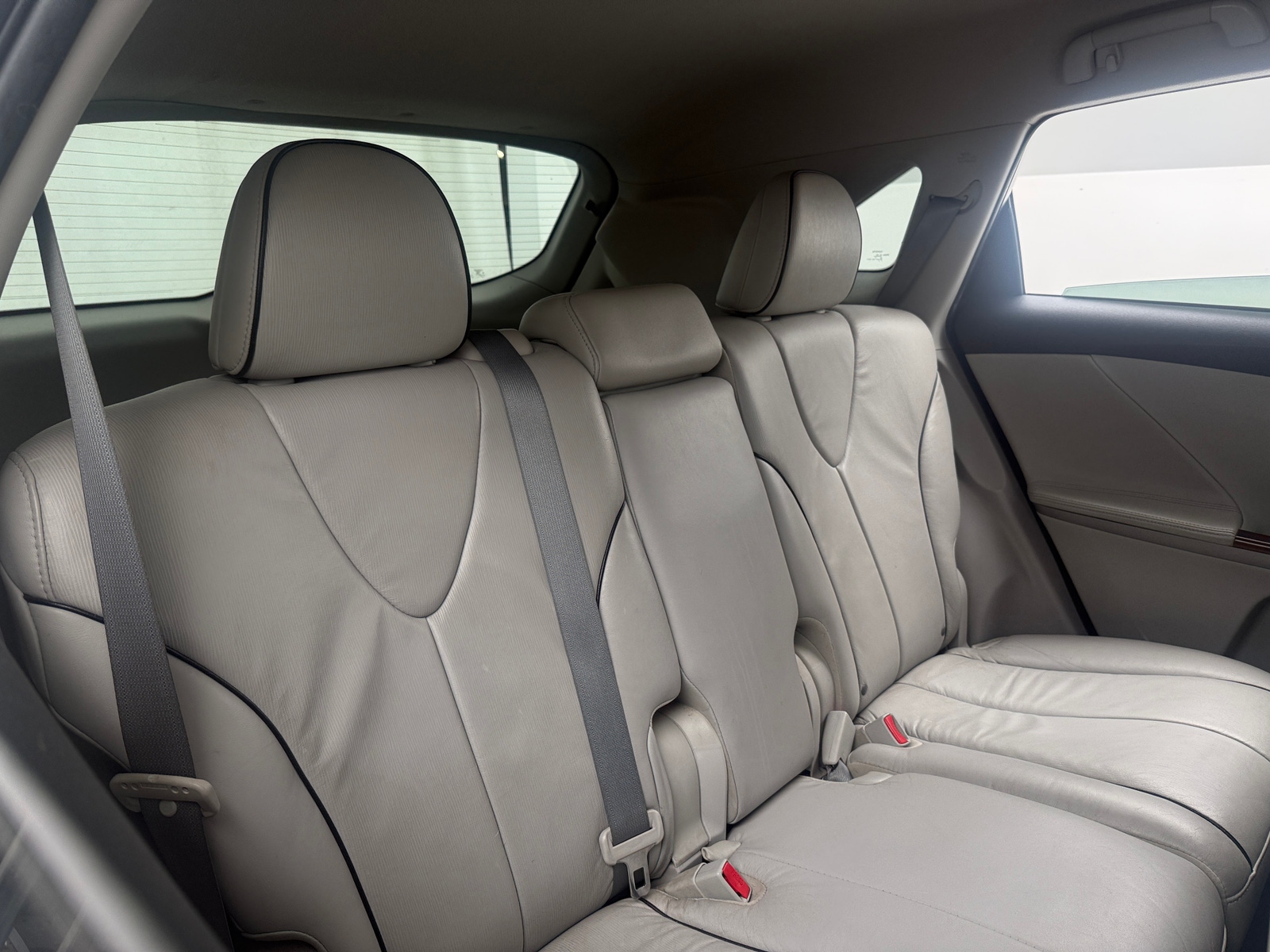 Thumbnail: 2012 Toyota Venza - 6