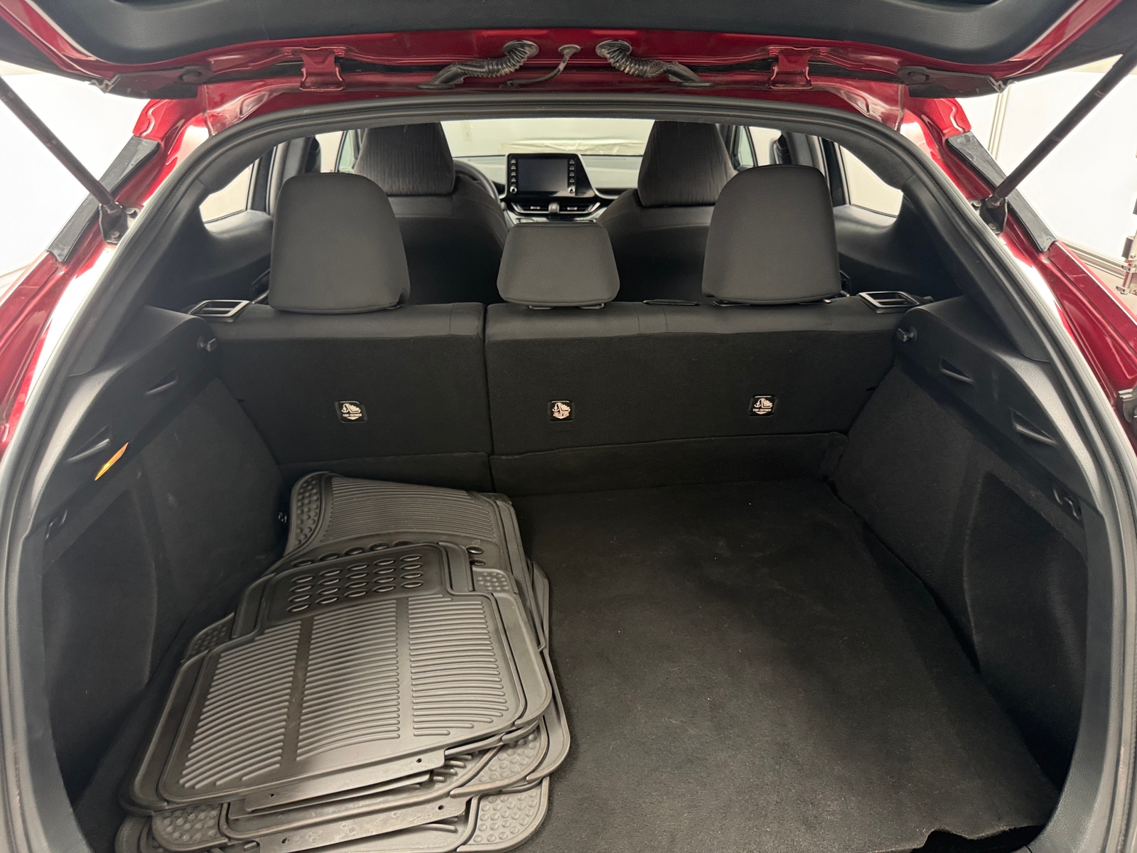 Thumbnail: 2019 Toyota C-HR - 7