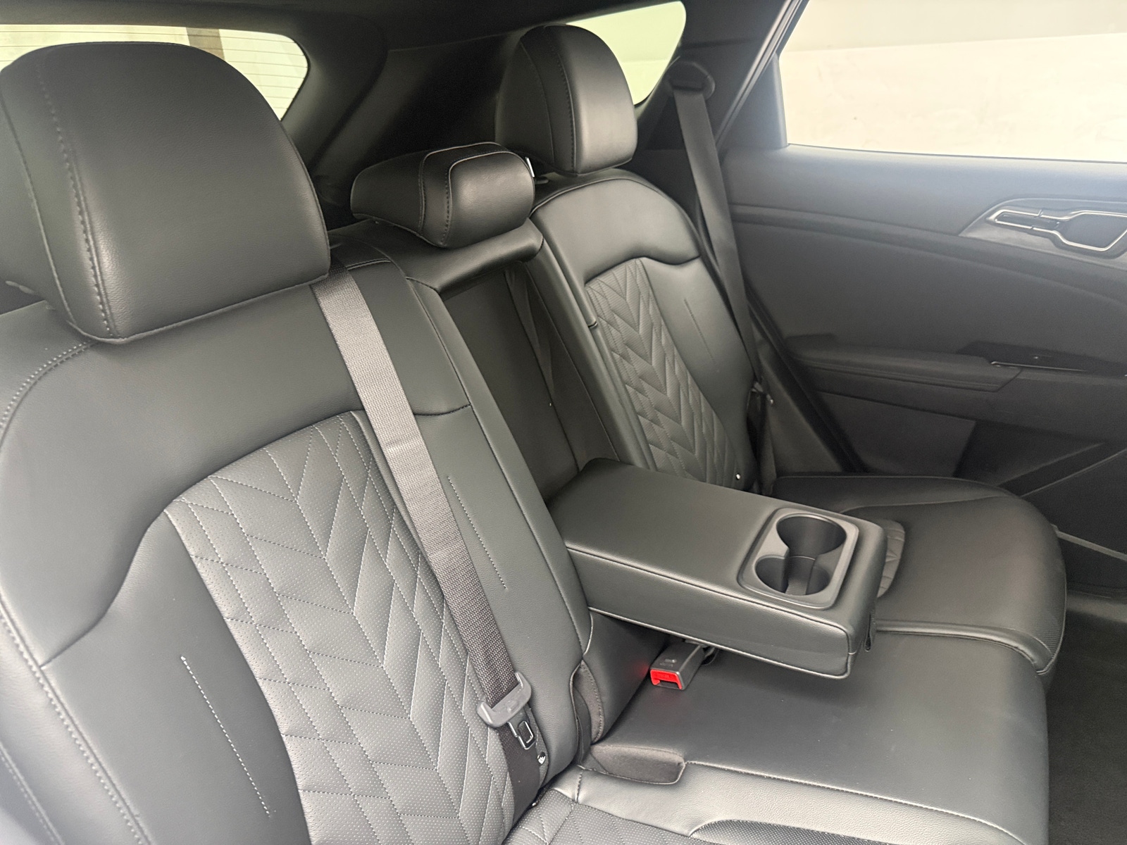 Thumbnail: 2025 Kia Sportage - 5