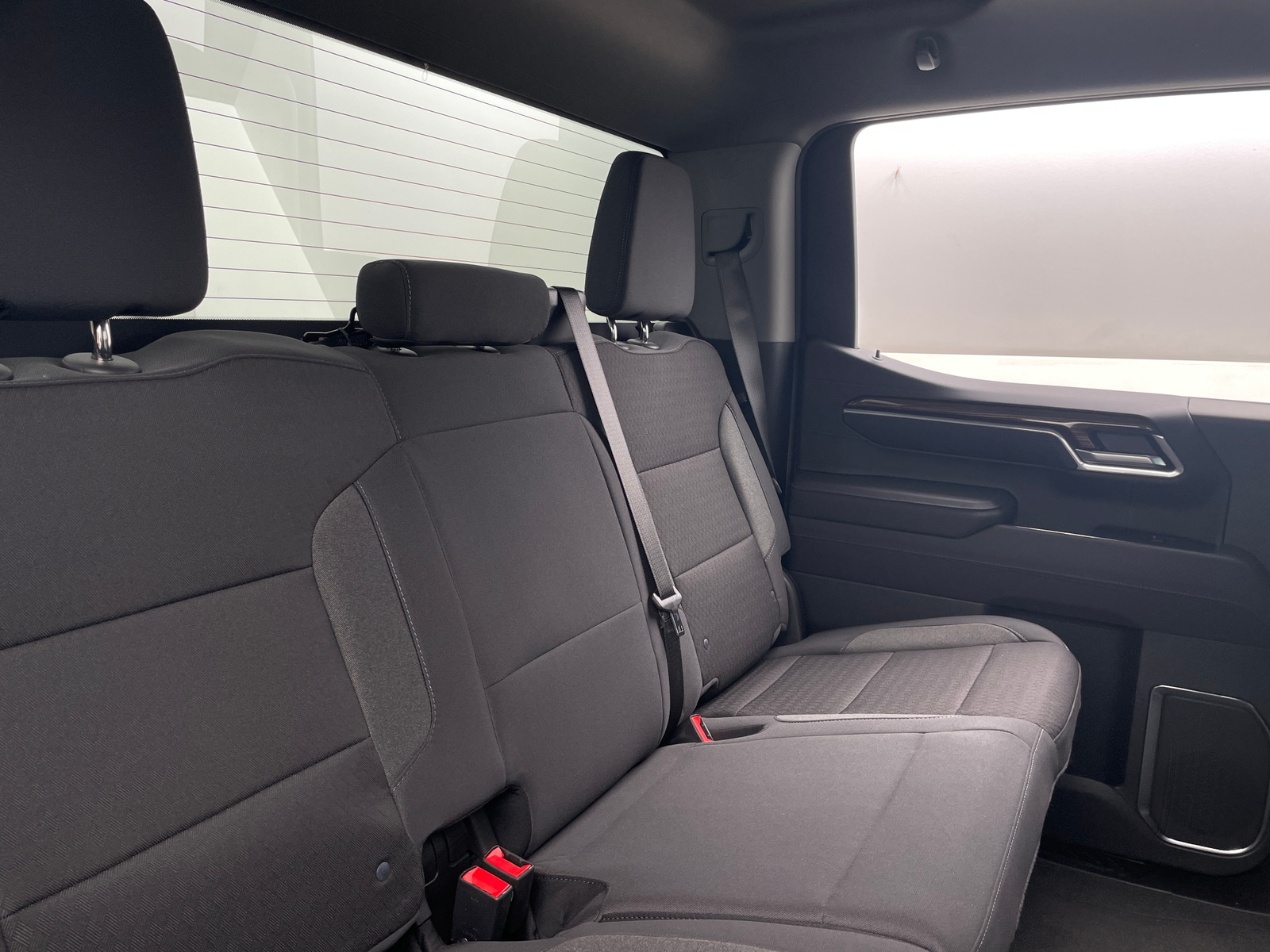 Thumbnail: 2026 Chevrolet Silverado 1500 - 6
