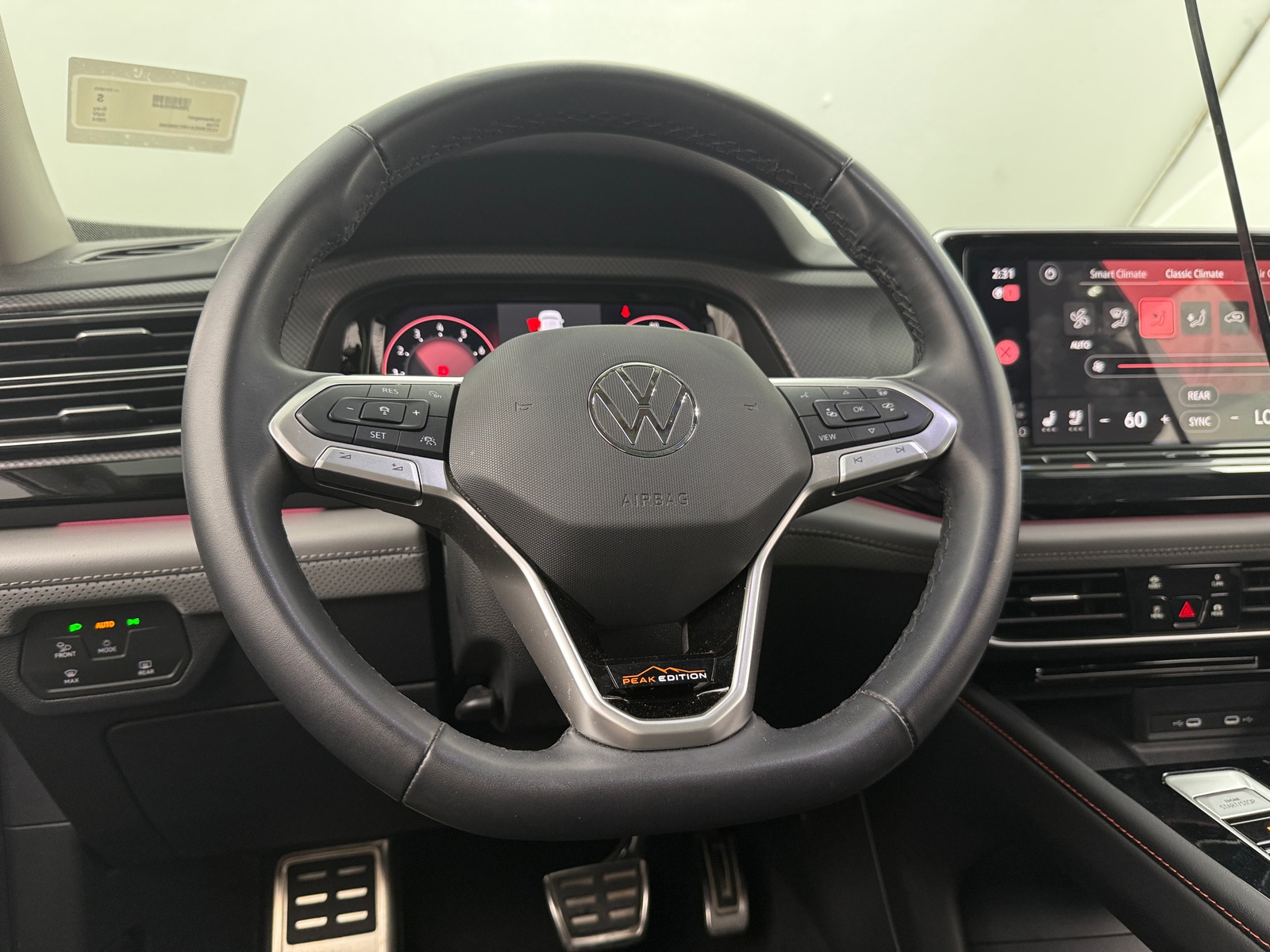 Thumbnail: 2024 Volkswagen Atlas - 4