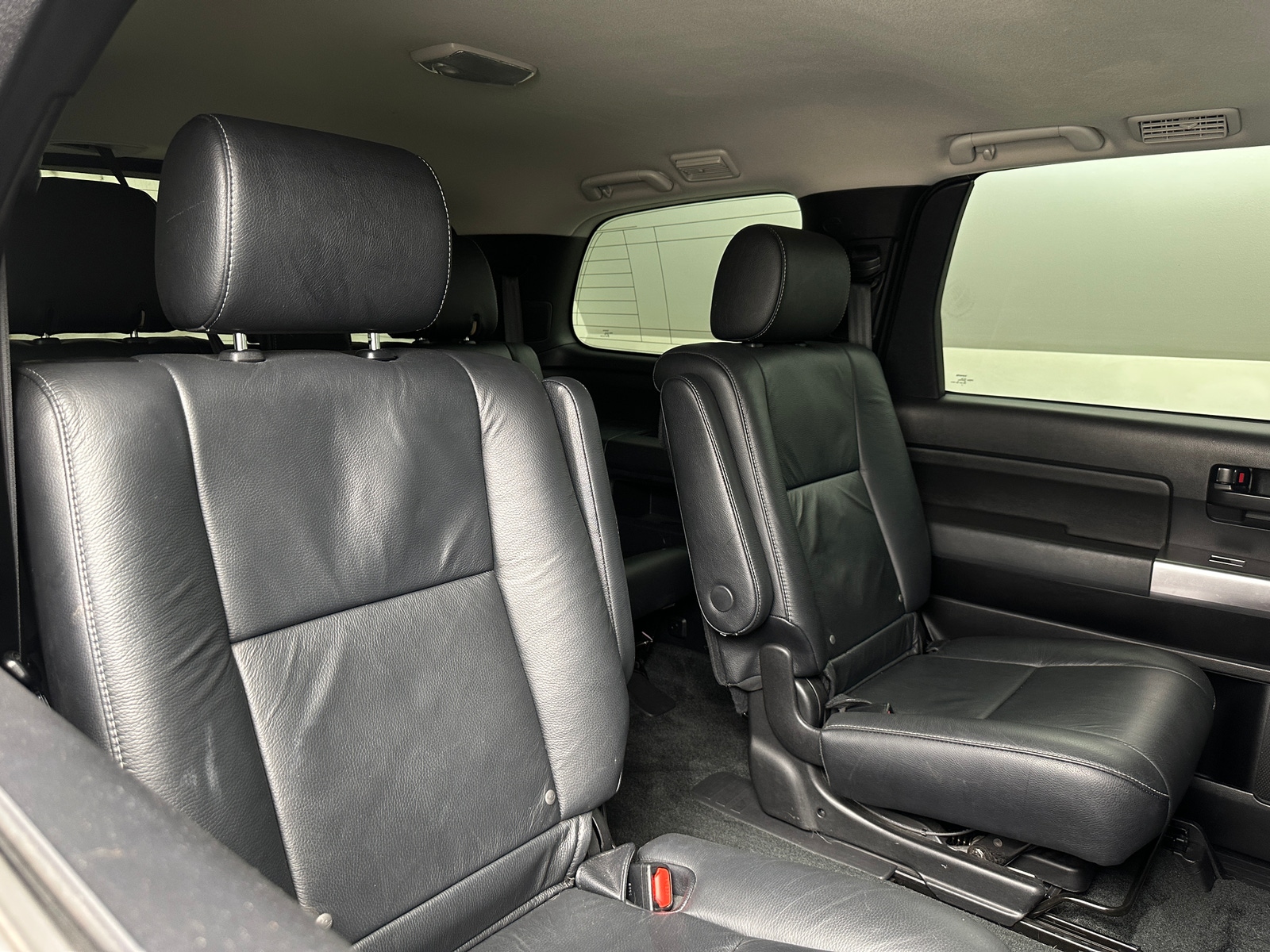 Thumbnail: 2018 Toyota Sequoia - 6