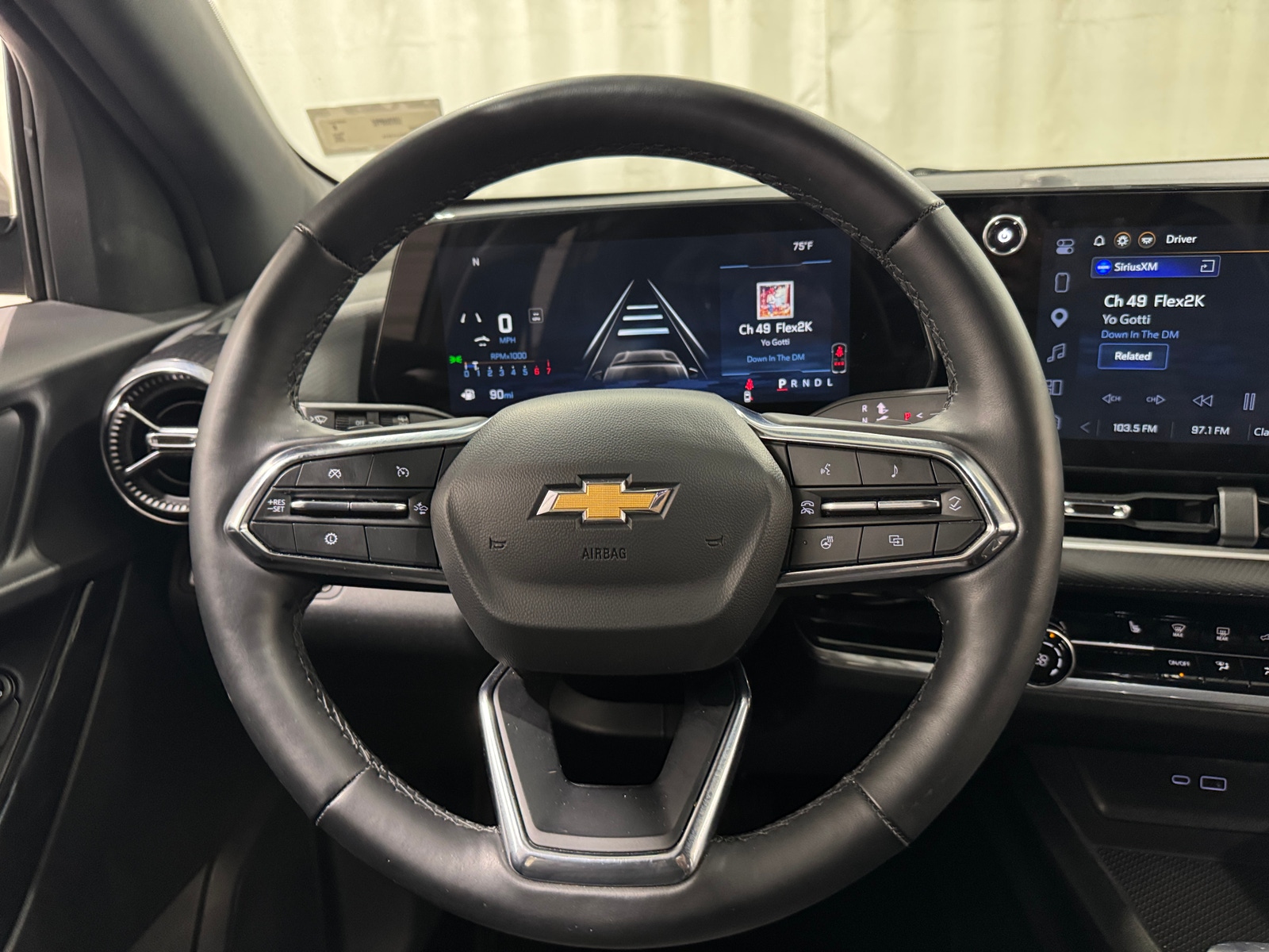 Thumbnail: 2025 Chevrolet Equinox - 5