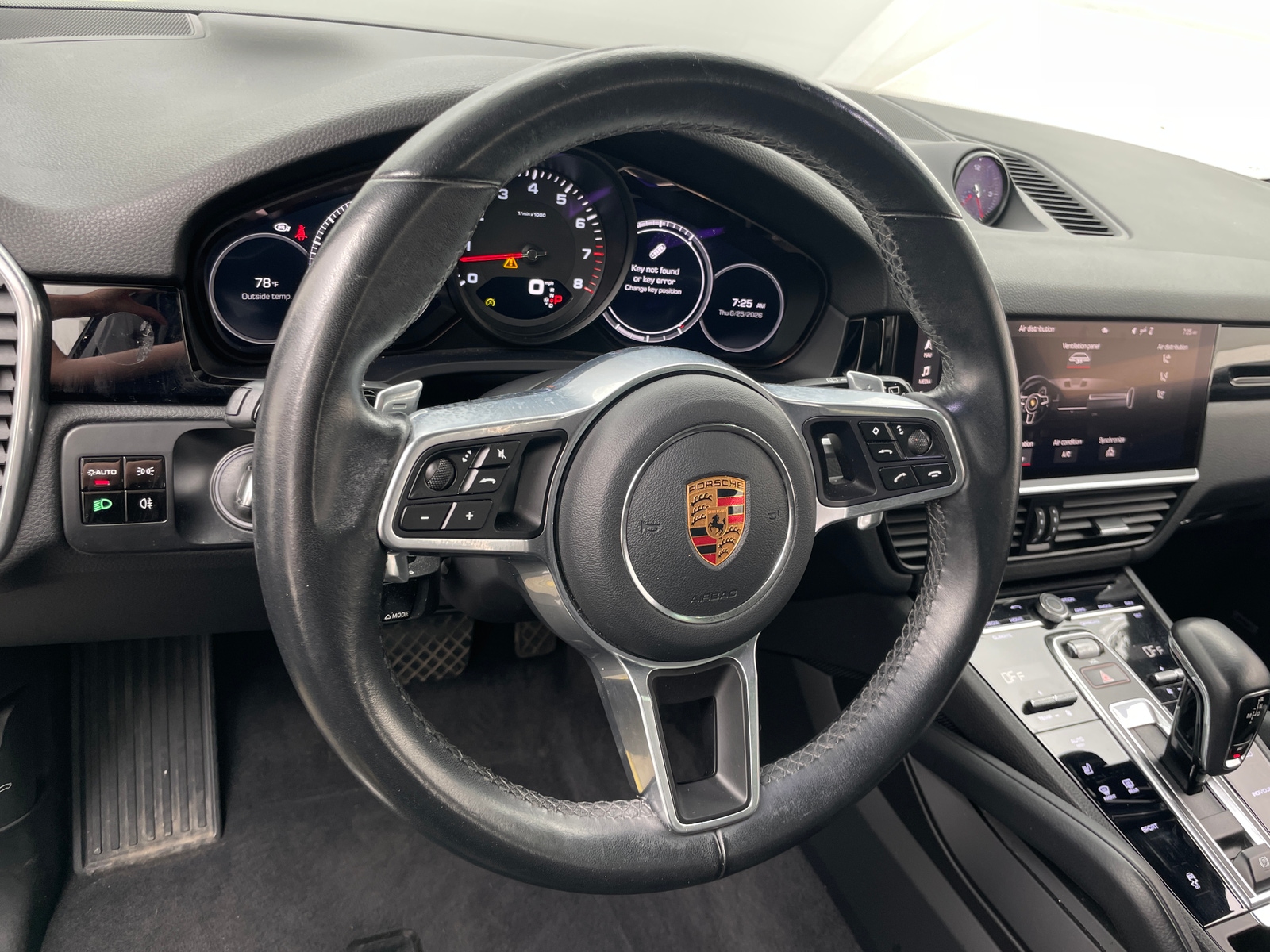 Thumbnail: 2020 Porsche Cayenne - 4