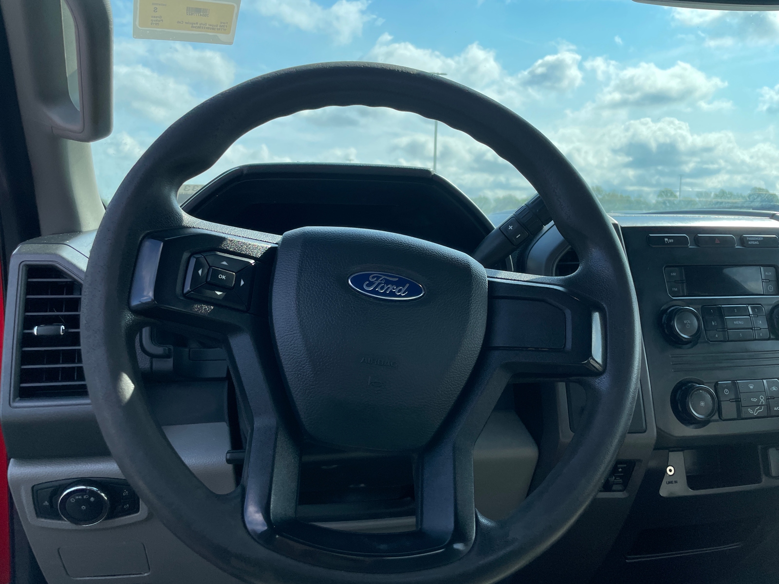 Thumbnail: 2019 Ford Econoline - 4