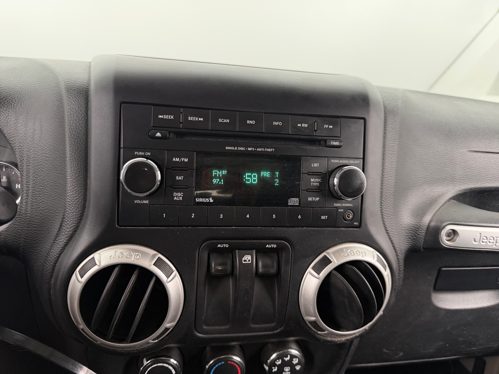 Thumbnail: 2017 Jeep Wrangler - 4