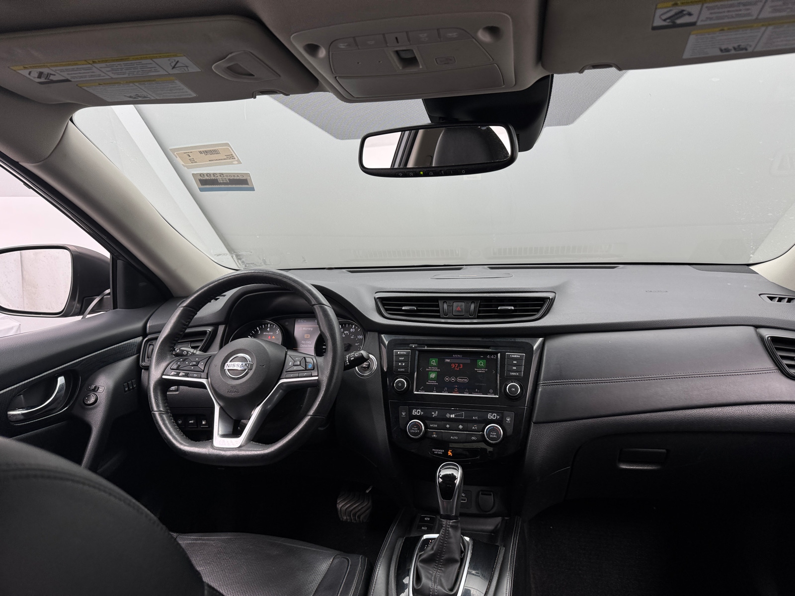 Thumbnail: 2019 Nissan Rogue - 3