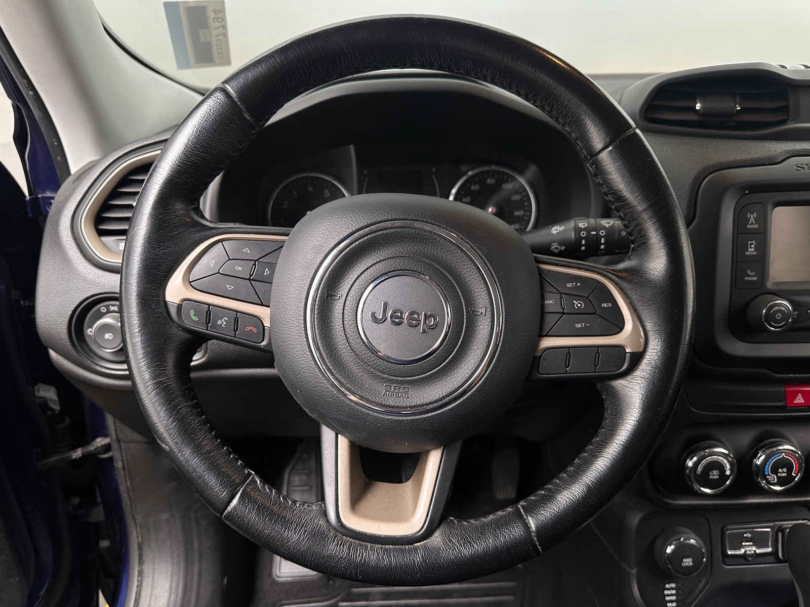 Thumbnail: 2017 Jeep Renegade - 5