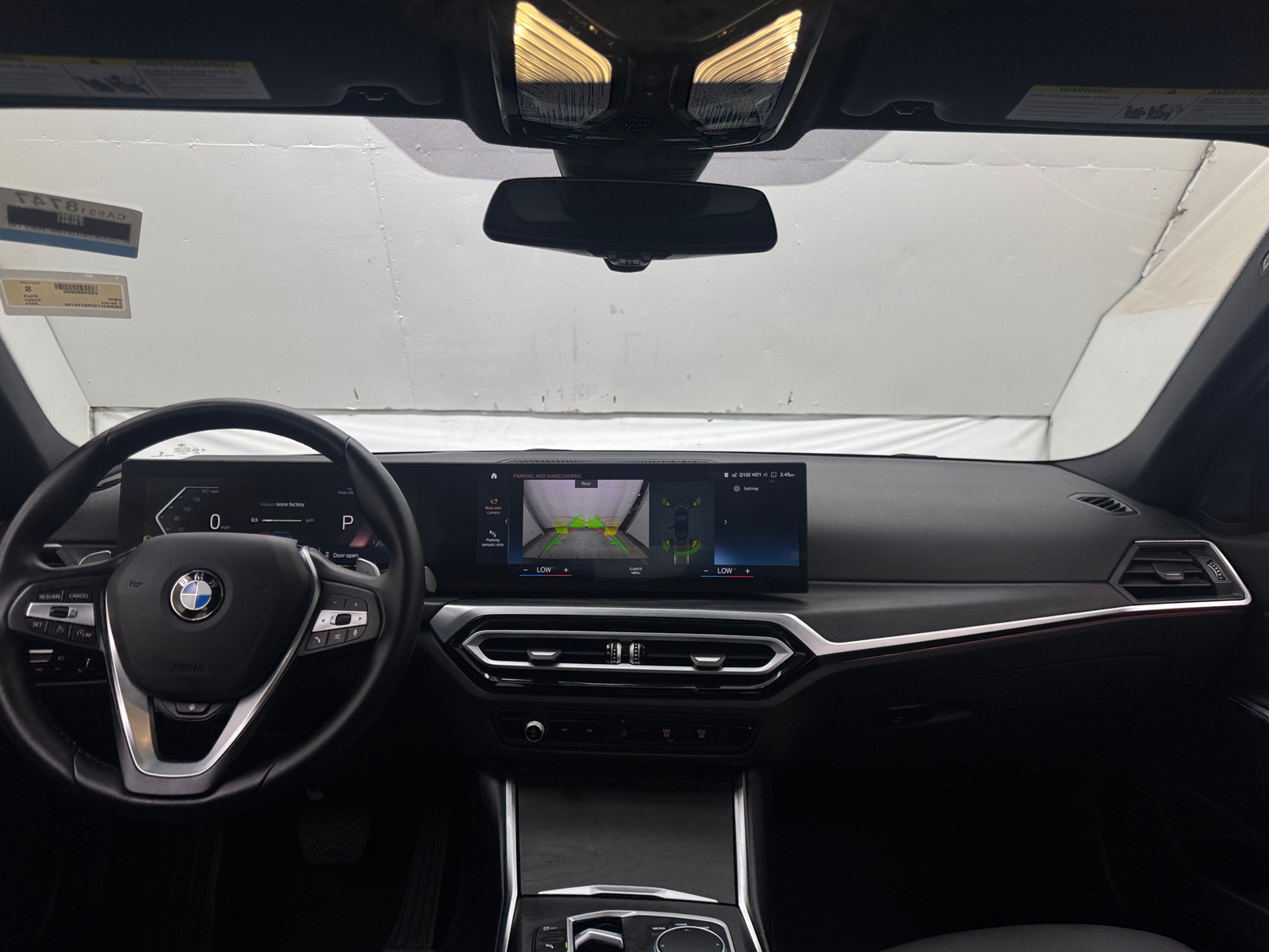 Thumbnail: 2024 BMW 3 Series - 2