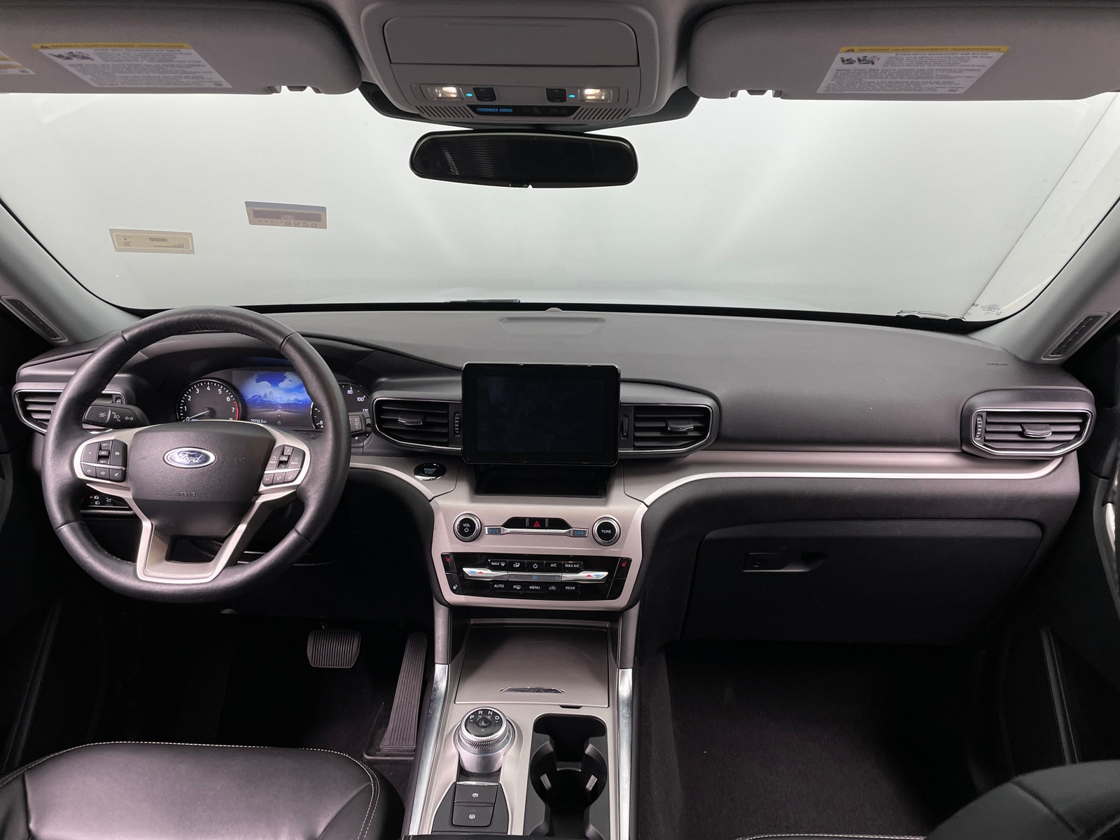 Thumbnail: 2024 Ford Explorer - 3