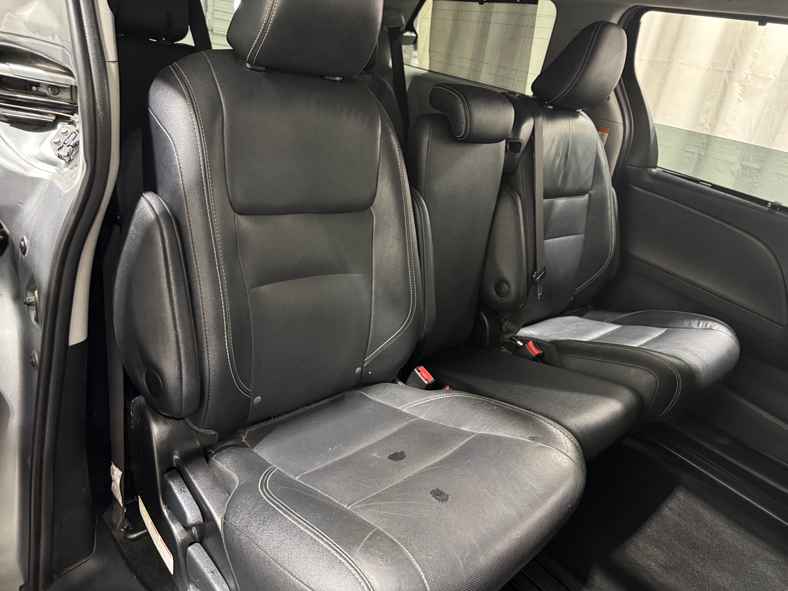 Thumbnail: 2018 Toyota Sienna - 5