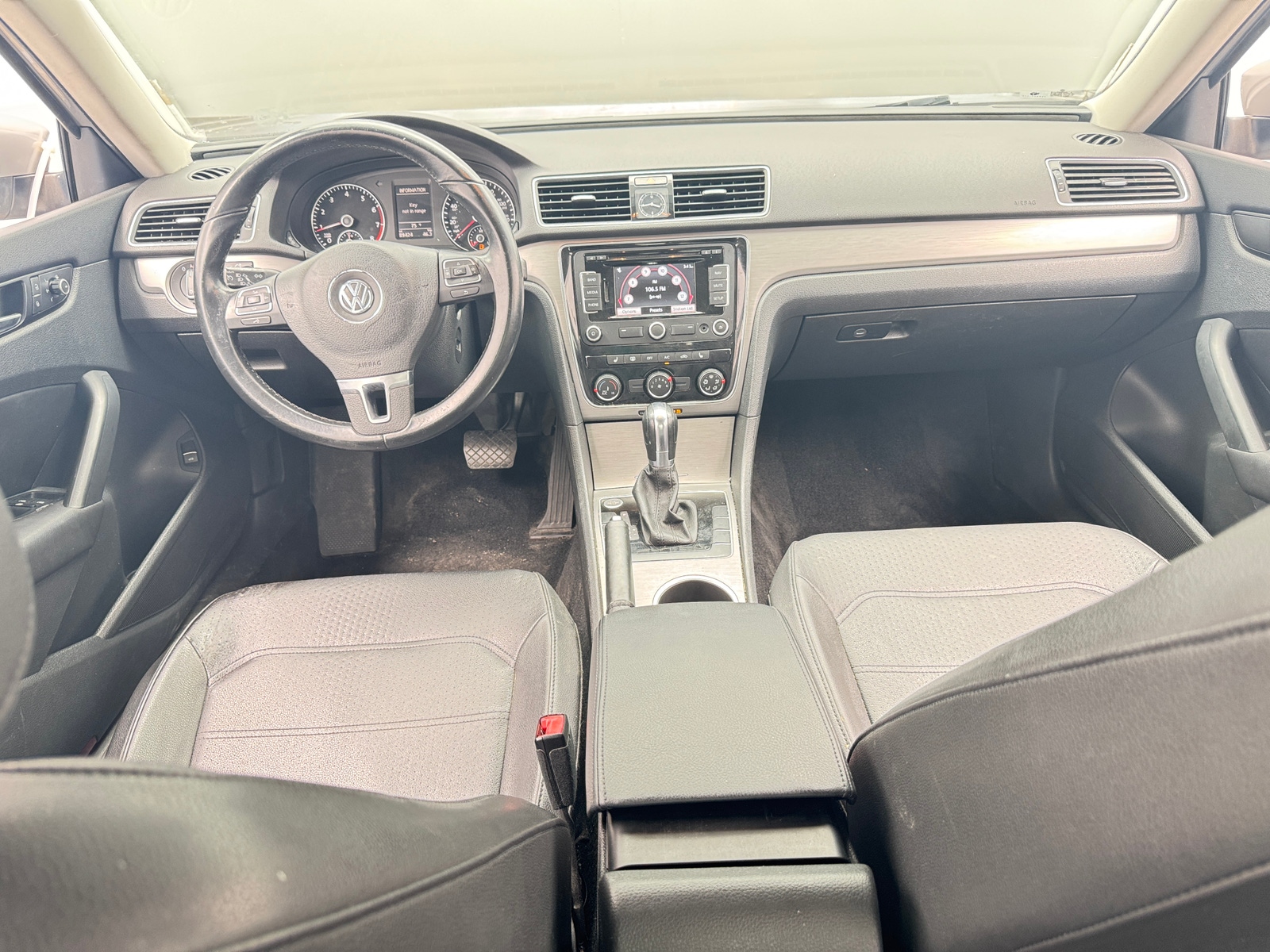 Thumbnail: 2014 Volkswagen Passat - 2
