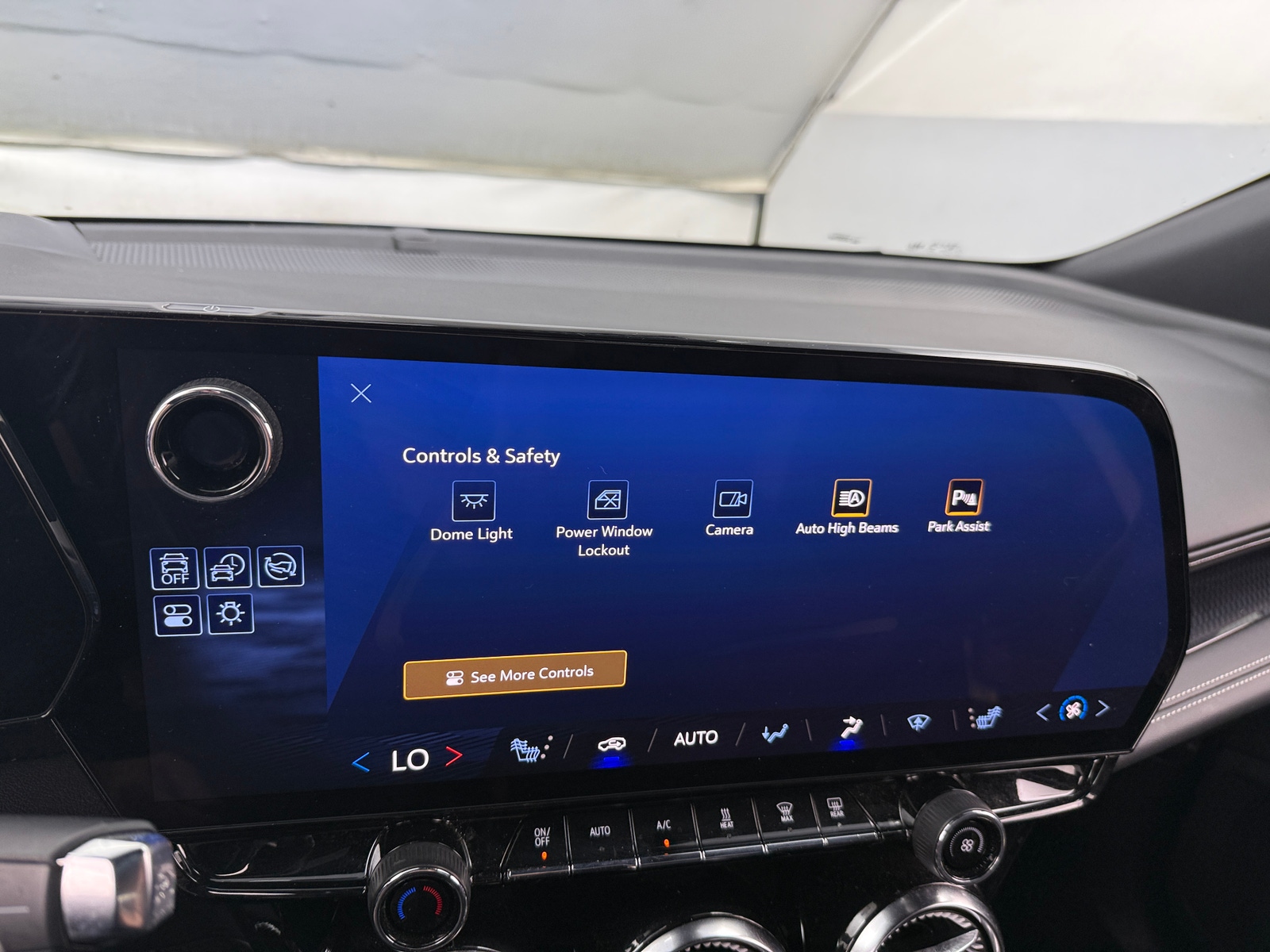 Thumbnail: 2024 Chevrolet Blazer EV - 4