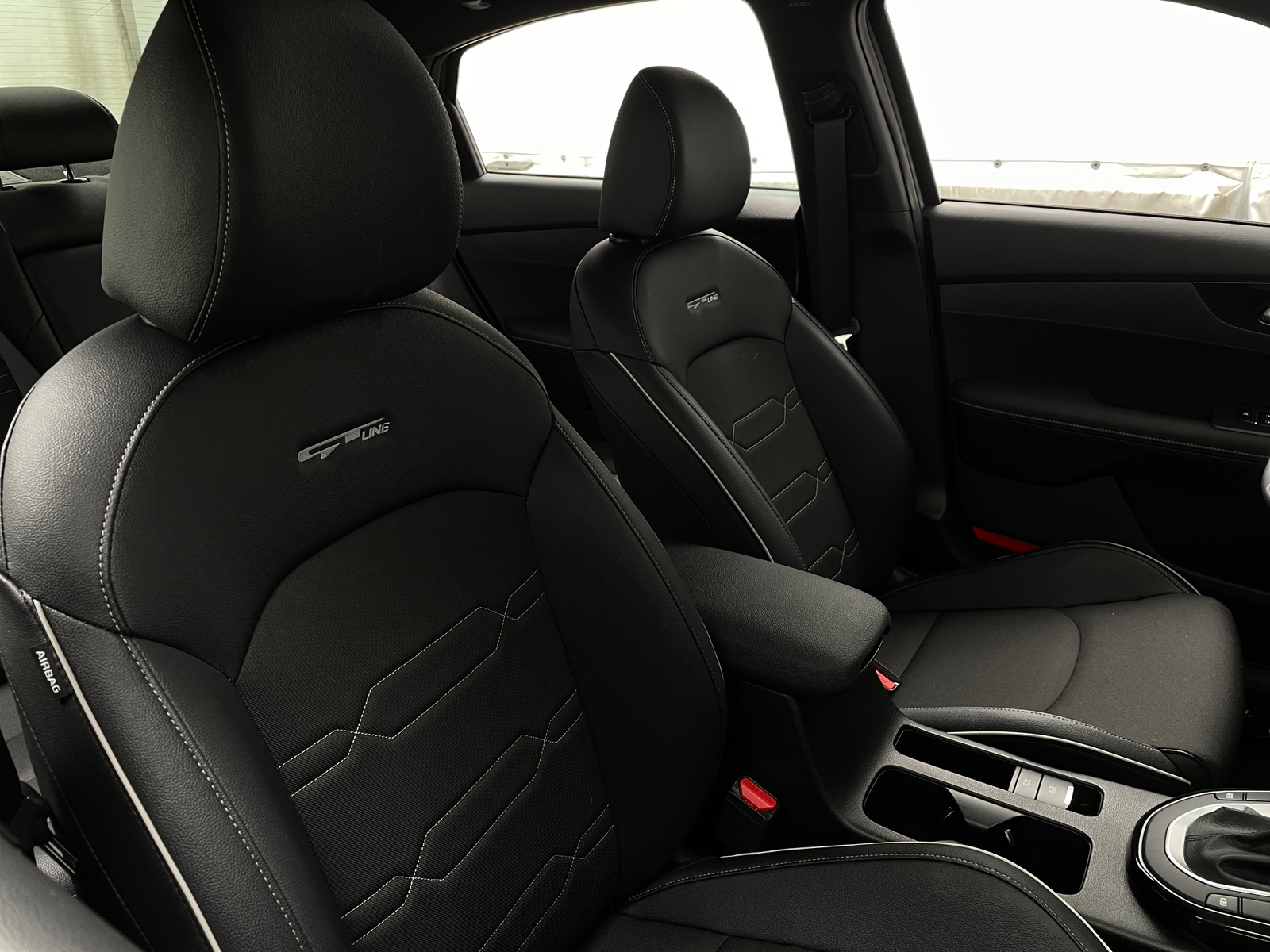Thumbnail: 2024 Kia Forte - 2
