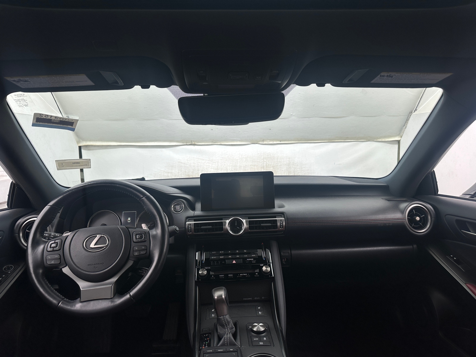 Thumbnail: 2022 Lexus IS - 2