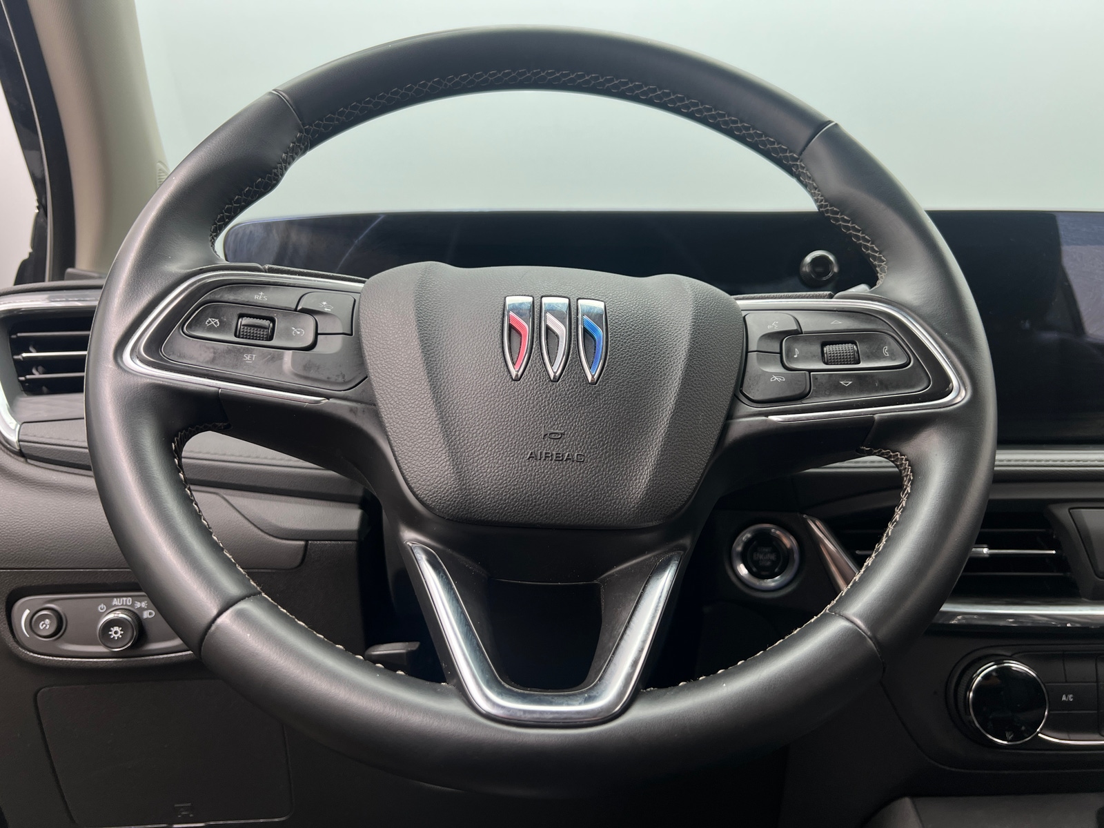 Thumbnail: 2025 Buick Encore GX - 4