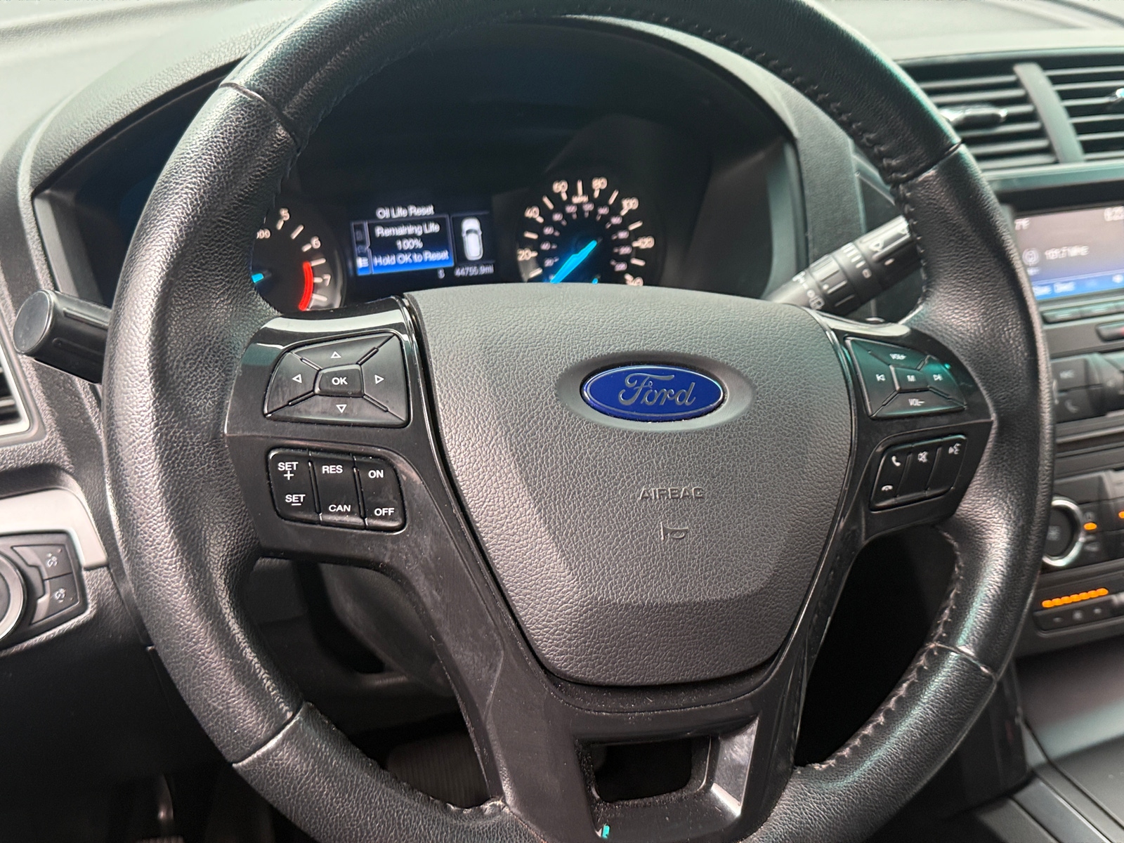Thumbnail: 2017 Ford Explorer - 5