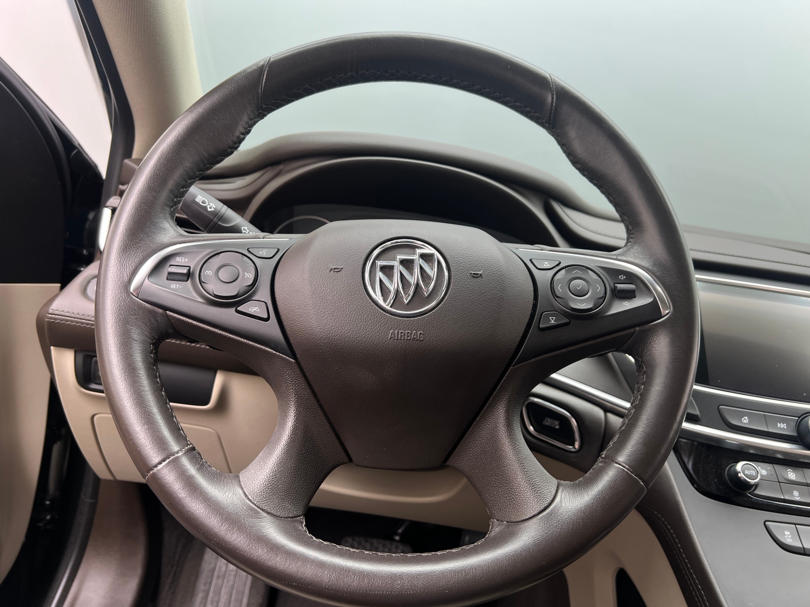 Thumbnail: 2017 Buick LaCrosse - 4