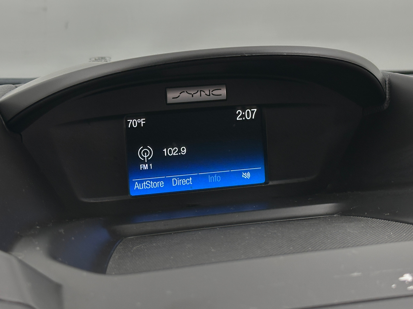 Thumbnail: 2017 Ford Escape - 4