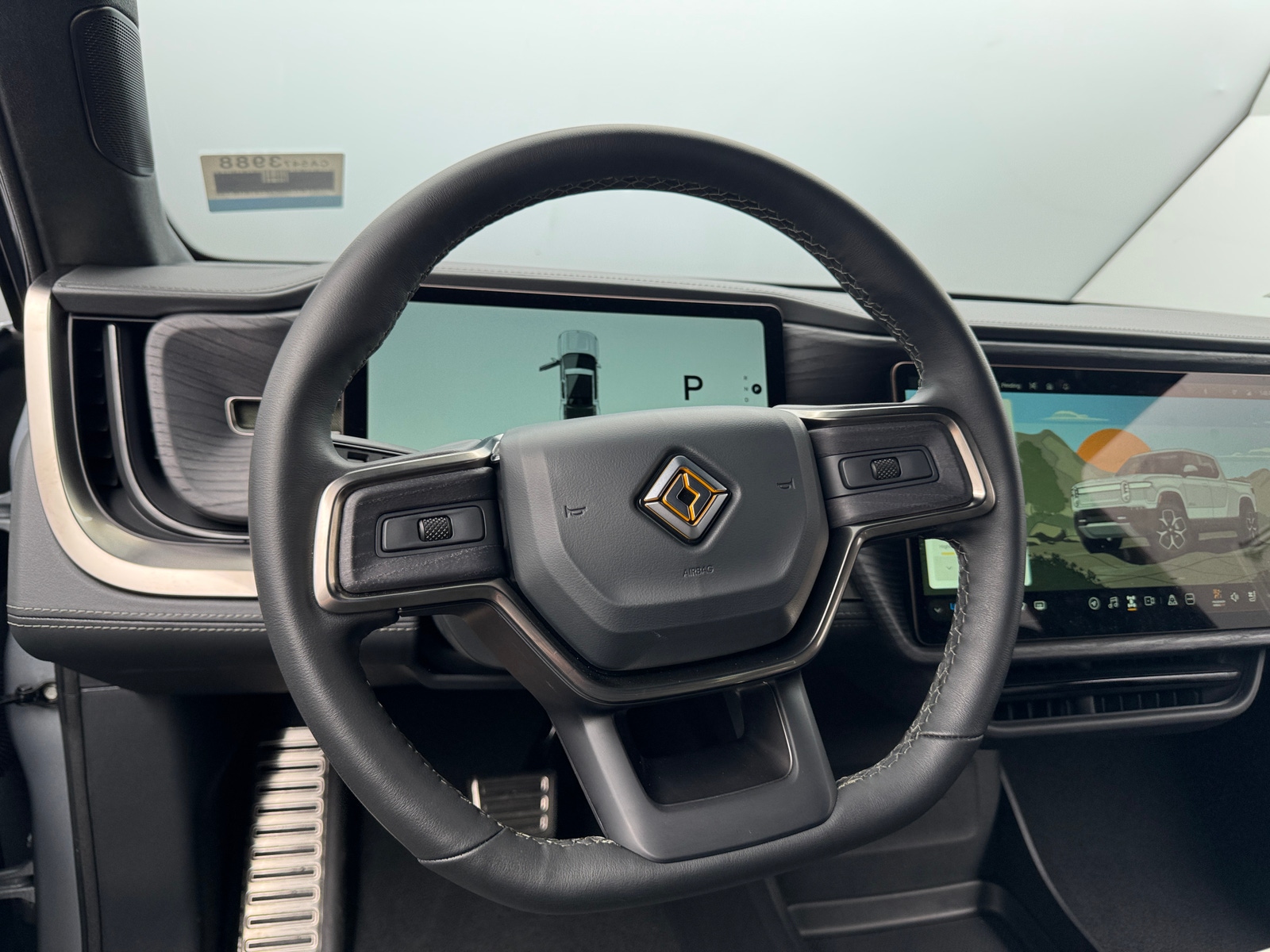 Thumbnail: 2024 Rivian R1T - 4