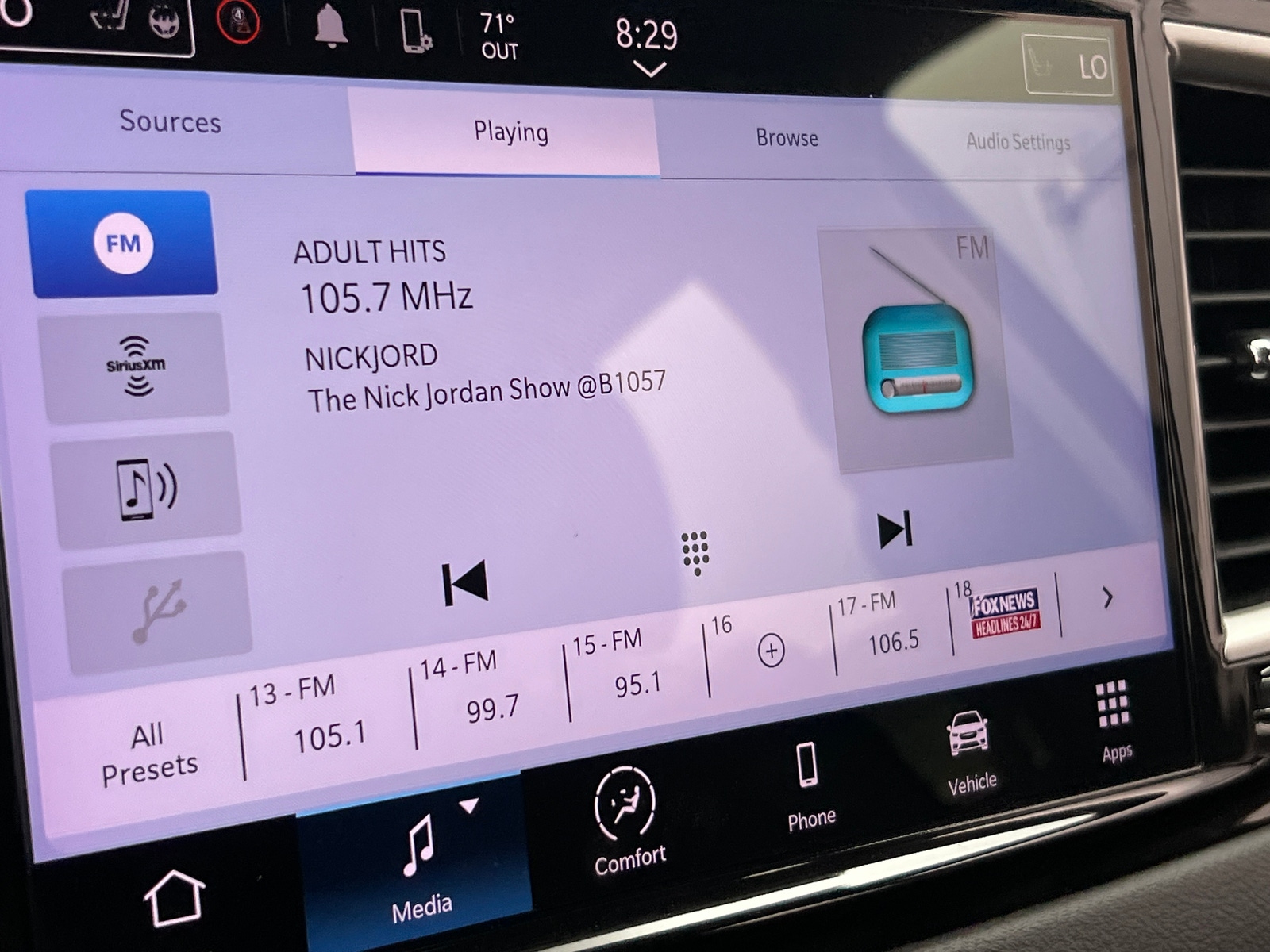 Thumbnail: 2024 Chrysler Pacifica - 3