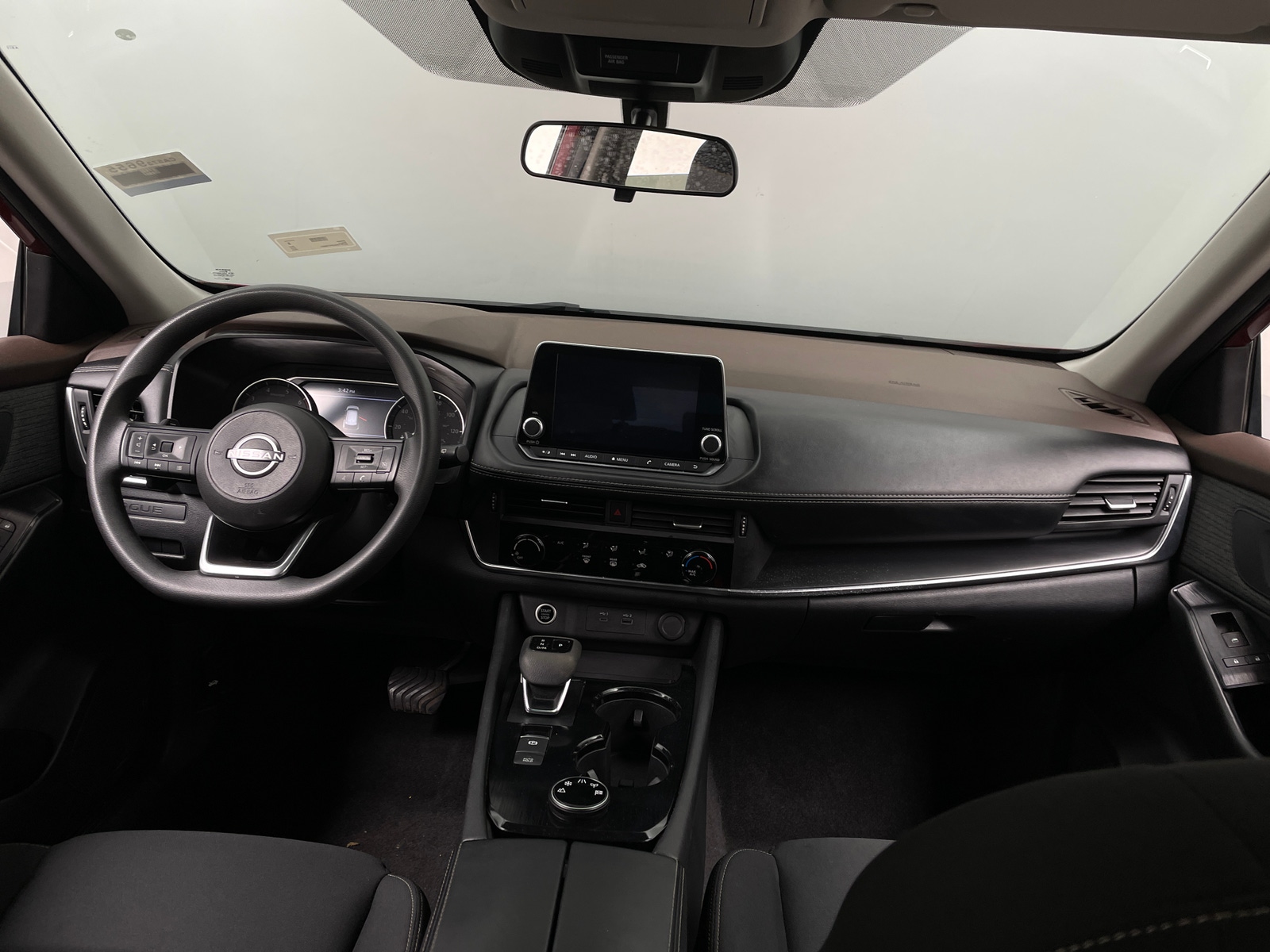 Thumbnail: 2023 Nissan Rogue - 3