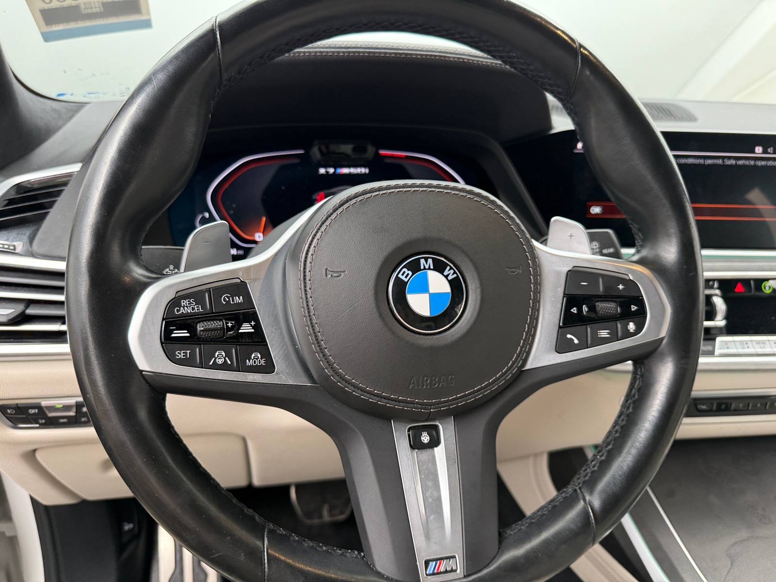 Thumbnail: 2022 BMW X7 - 4