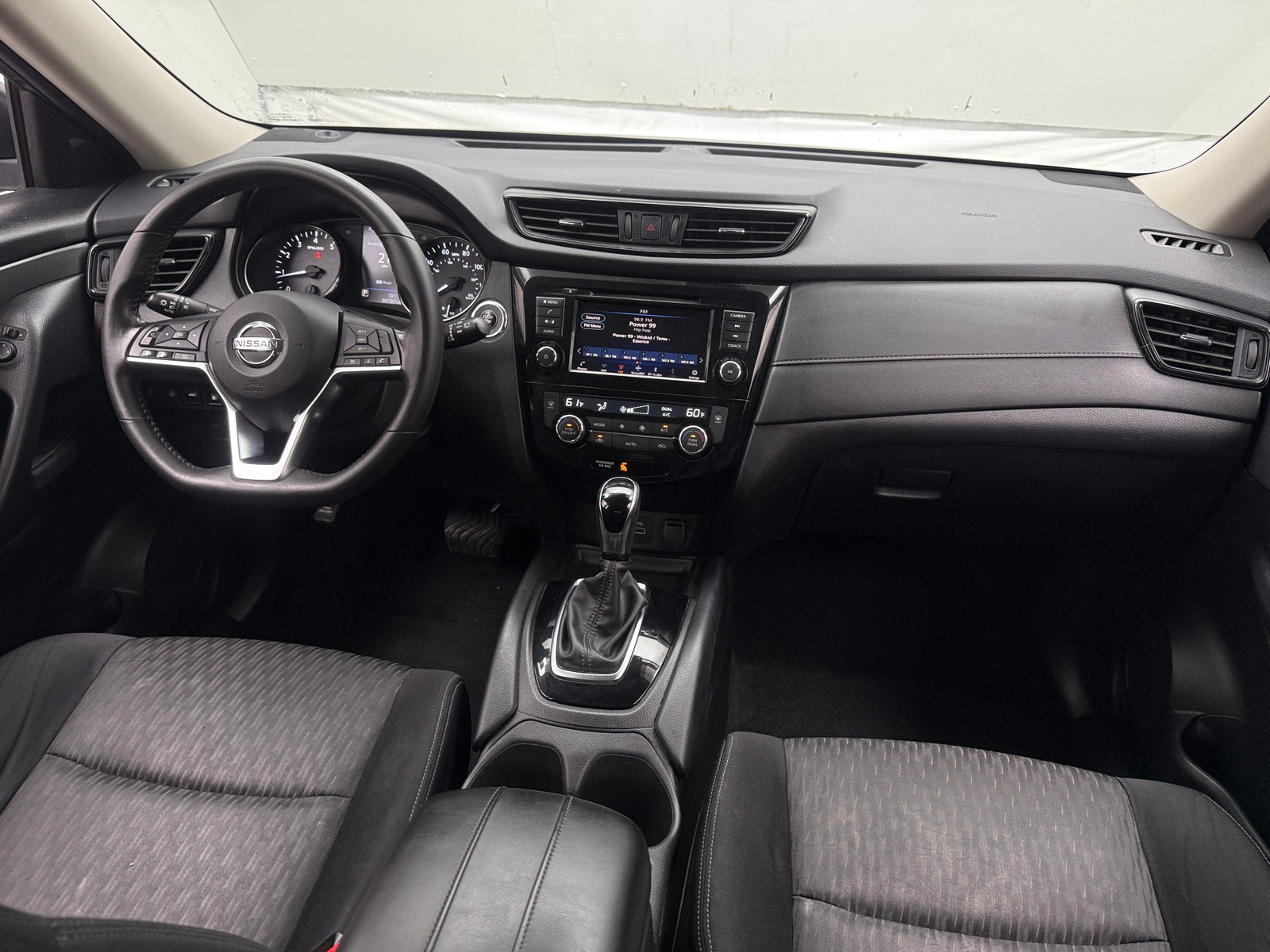 Thumbnail: 2019 Nissan Rogue - 3