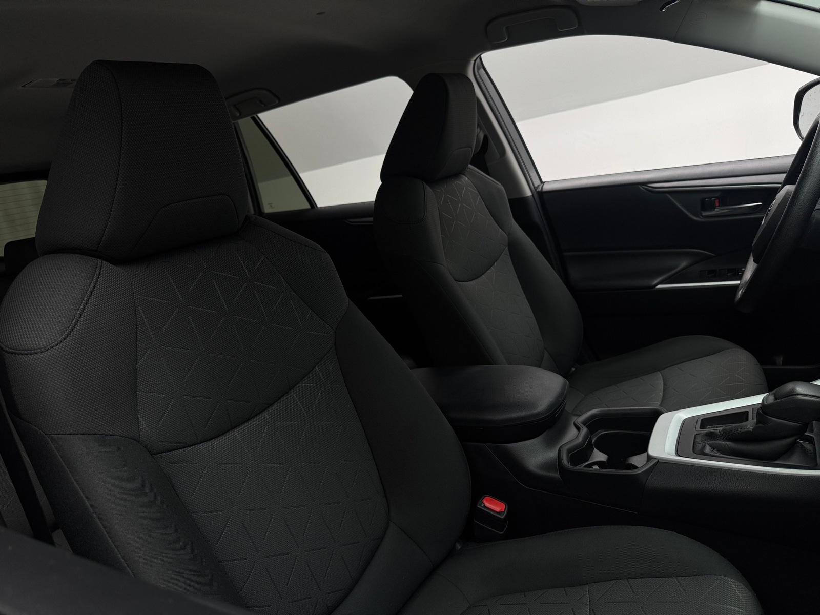 Thumbnail: 2020 Toyota RAV4 - 2
