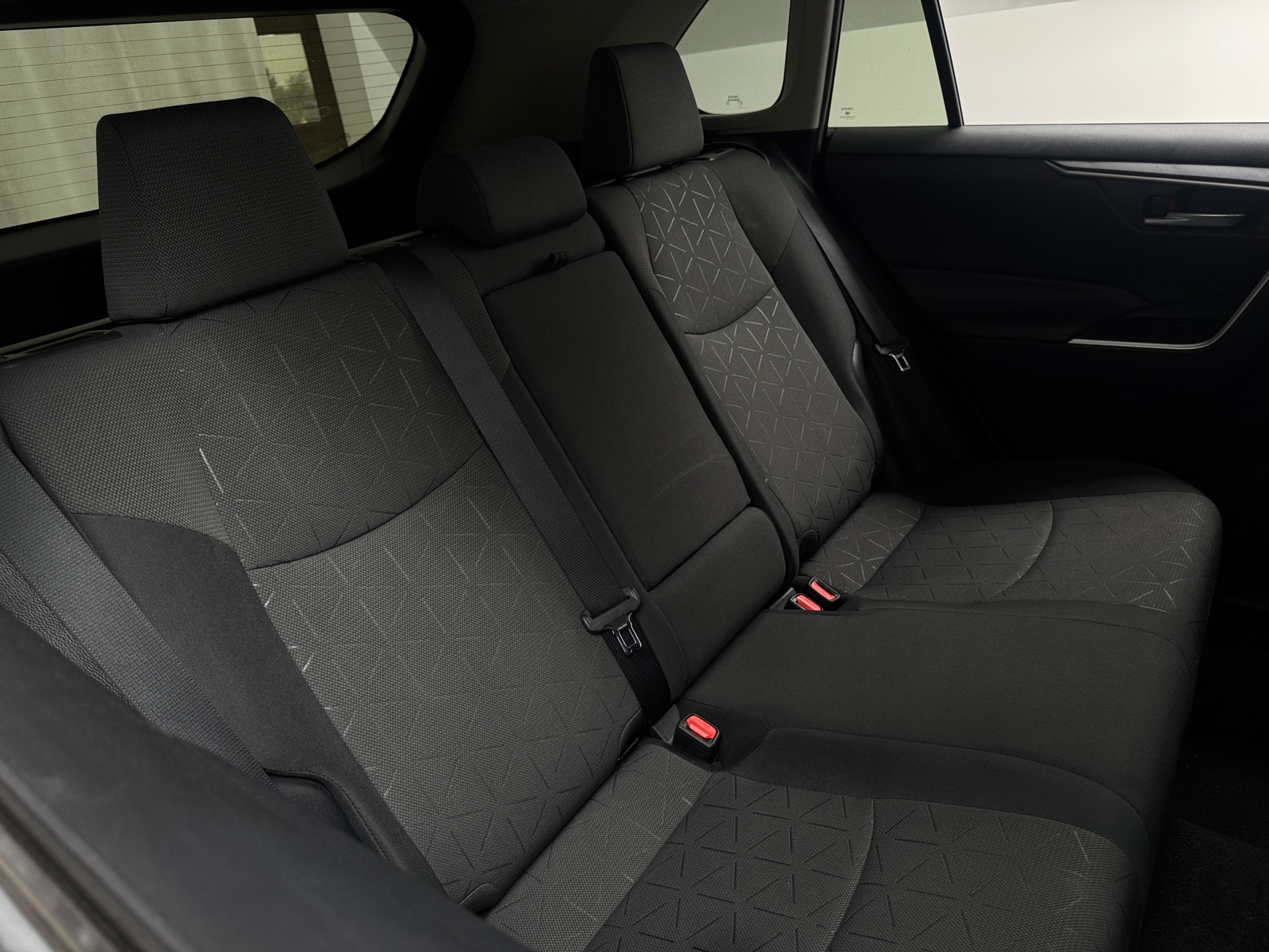 Thumbnail: 2020 Toyota RAV4 - 6