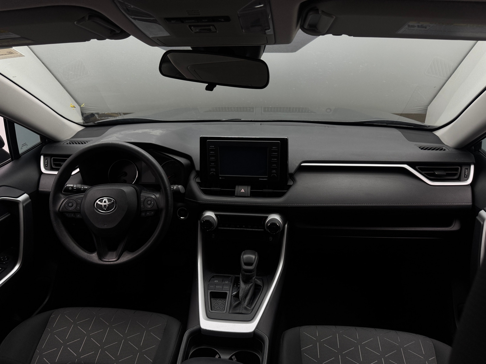 Thumbnail: 2020 Toyota RAV4 - 3