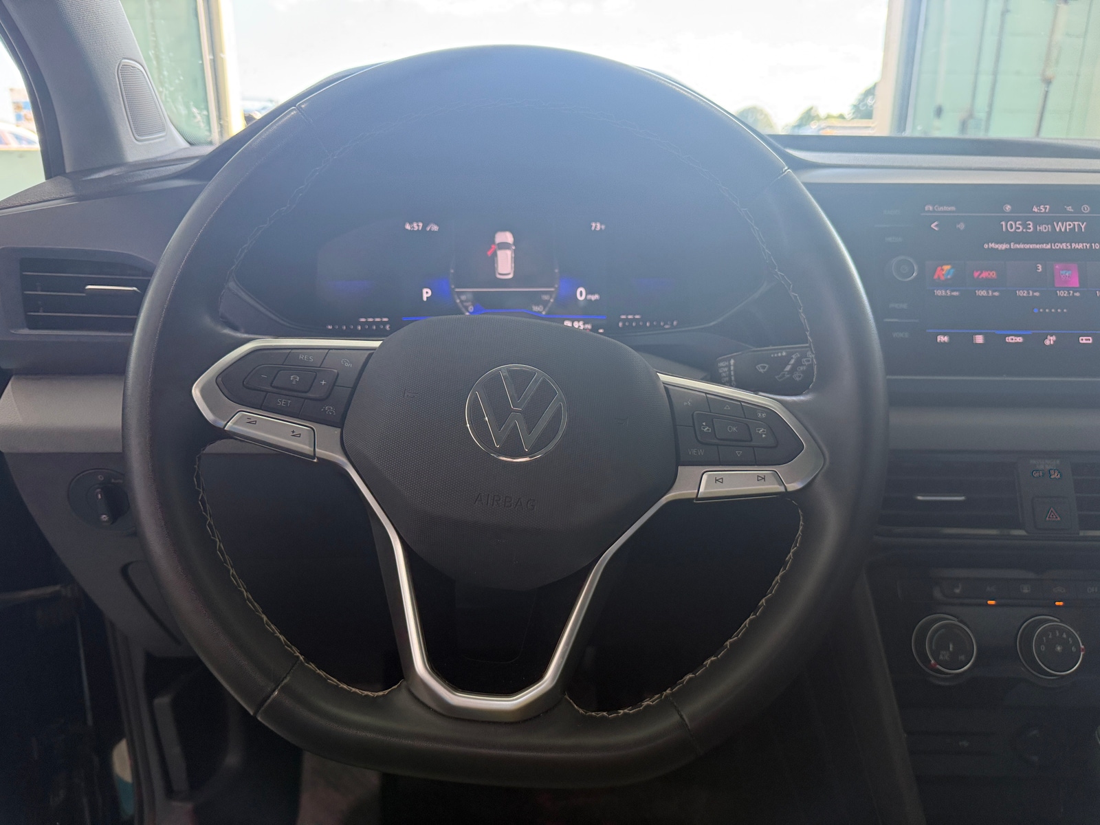 Thumbnail: 2023 Volkswagen Taos - 4