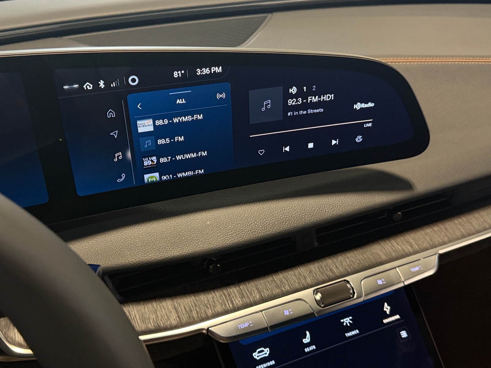 Thumbnail: 2024 Lucid Air - 3