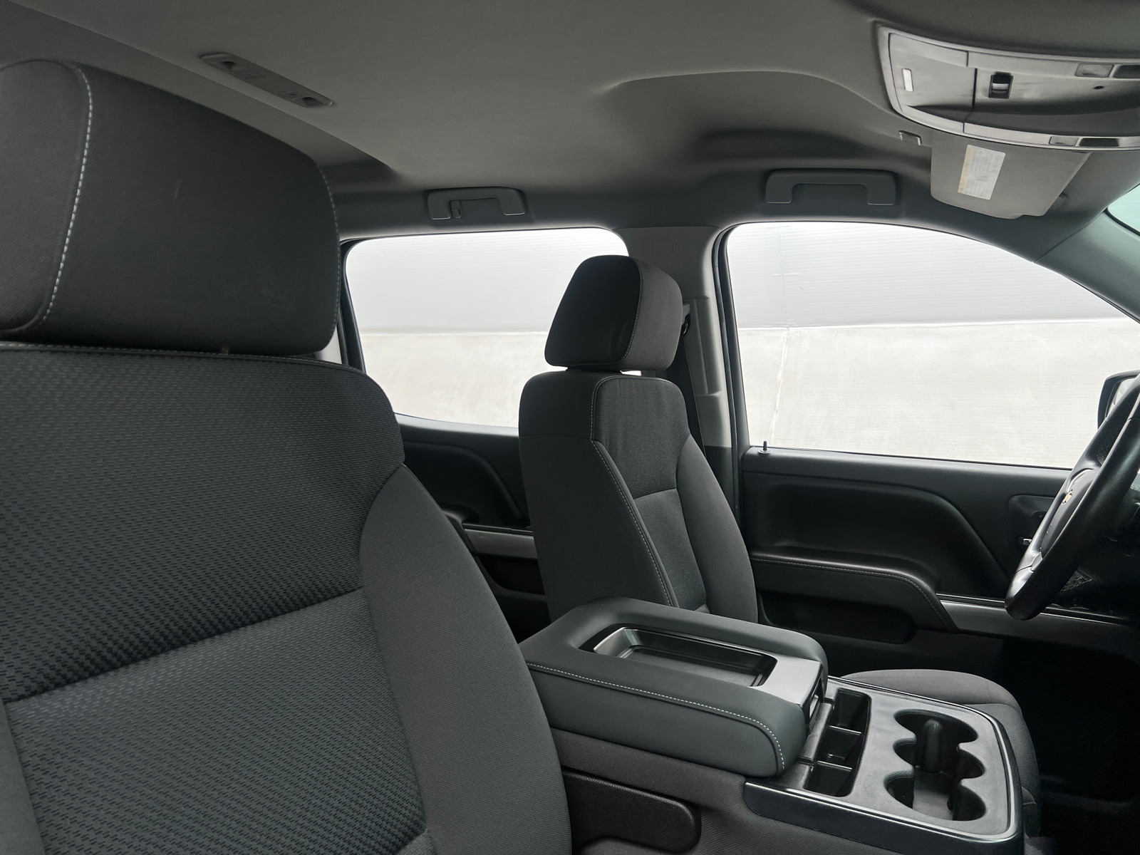 Thumbnail: 2017 Chevrolet Silverado 1500 - 2